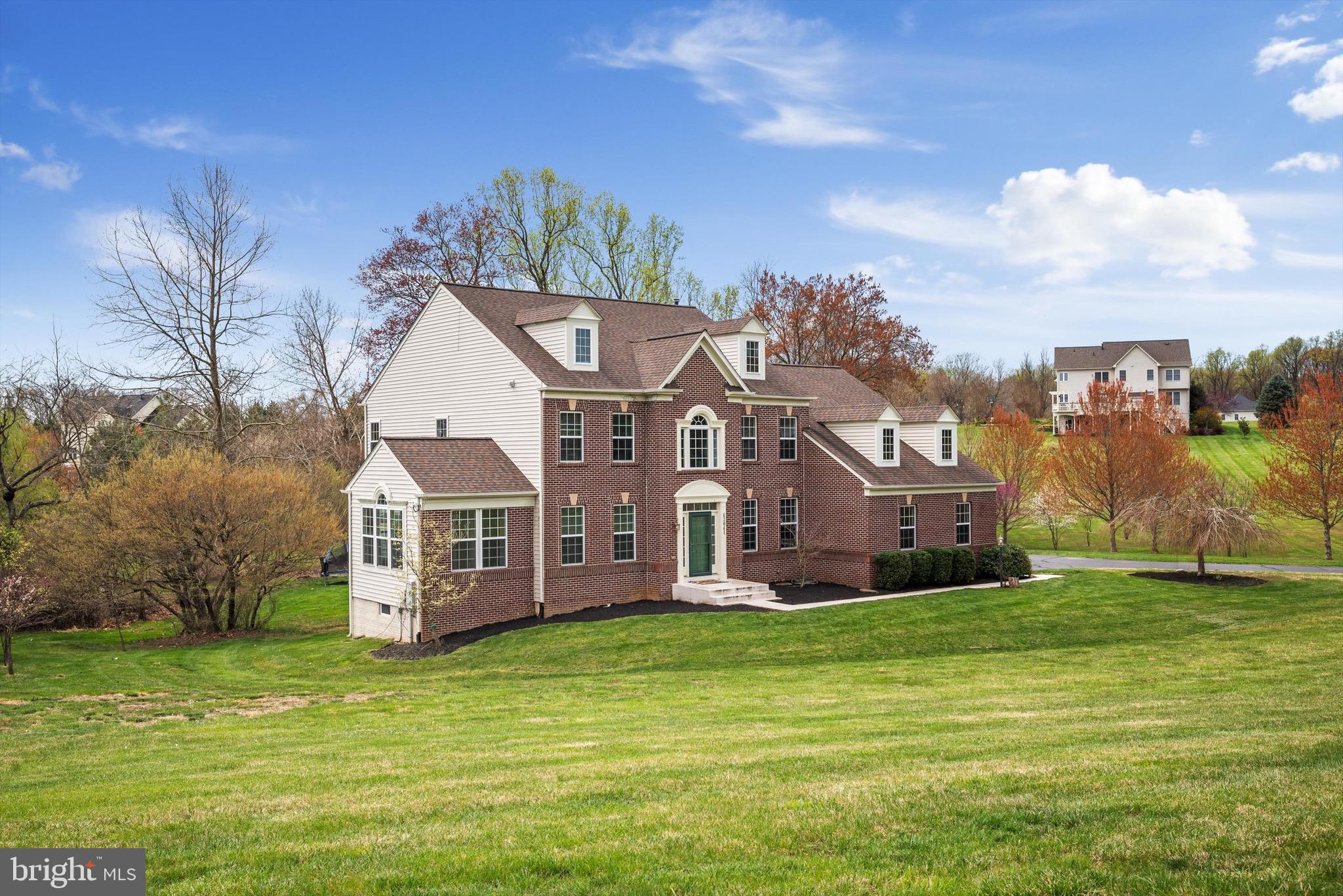 GLYNN TARRA ESTATES - Residential