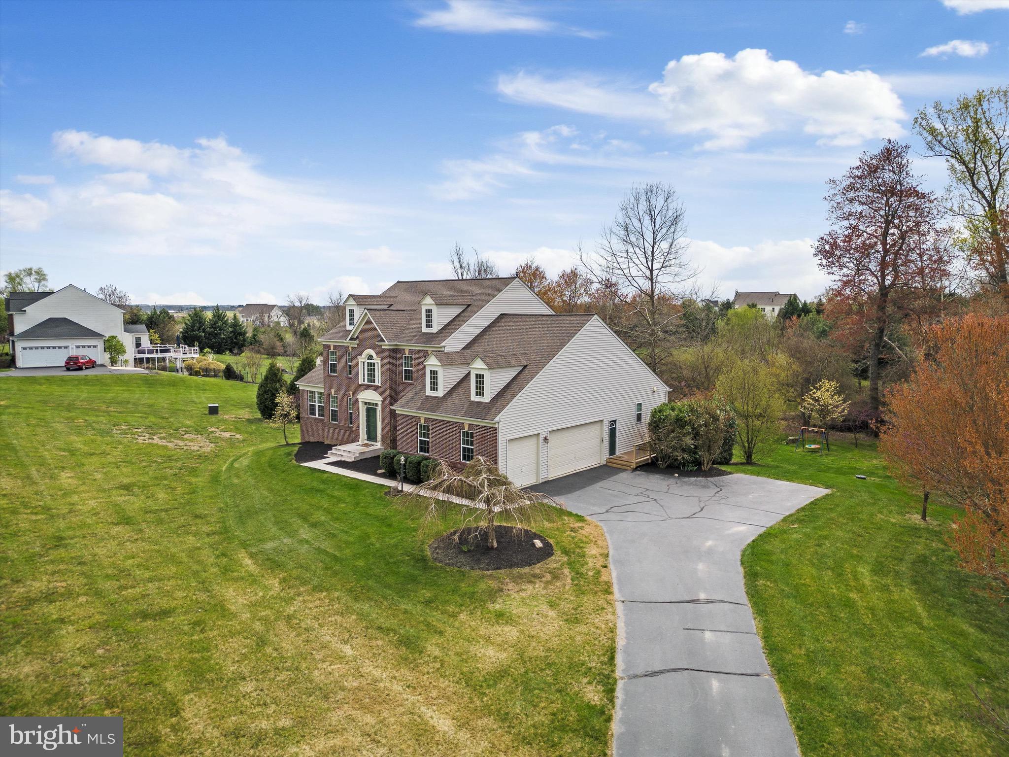 GLYNN TARRA ESTATES - Residential