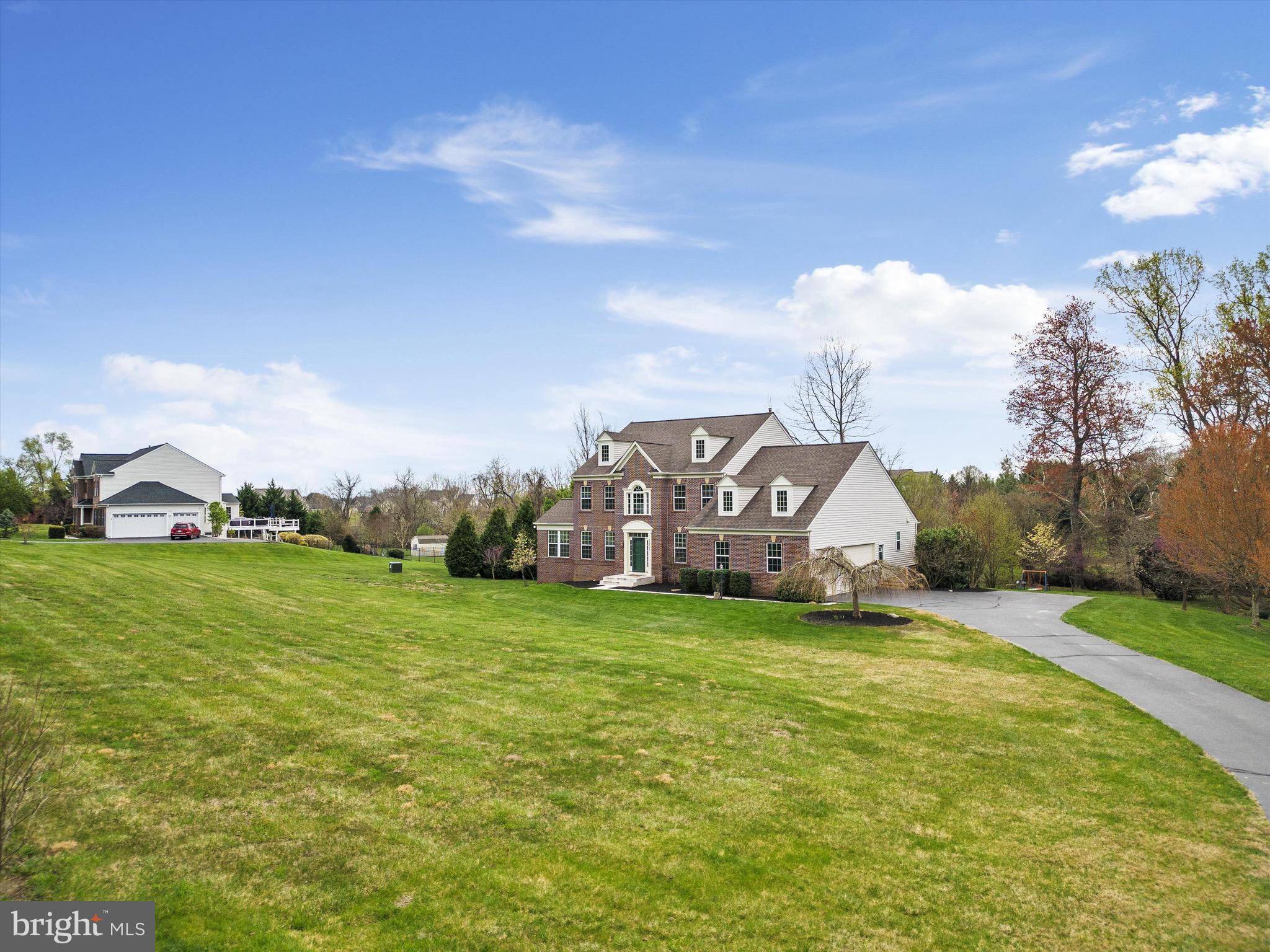 GLYNN TARRA ESTATES - Residential