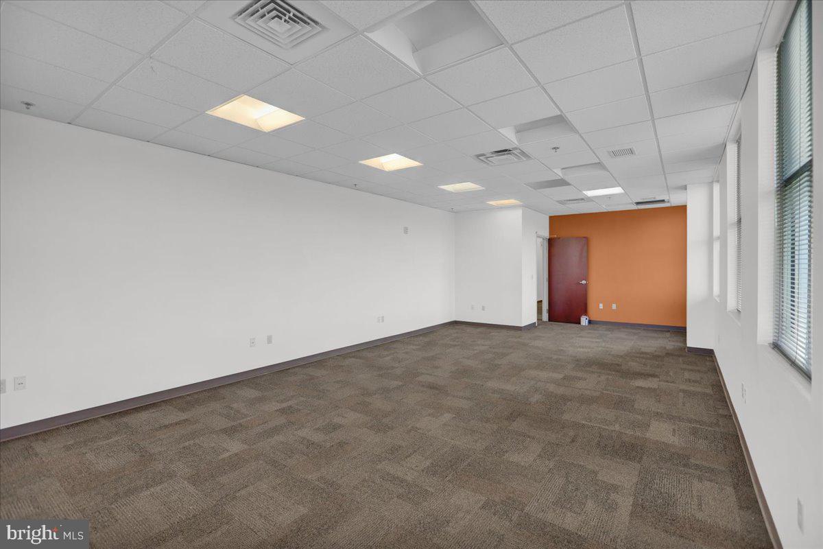 SPRING RIDGE - Commercial Sale