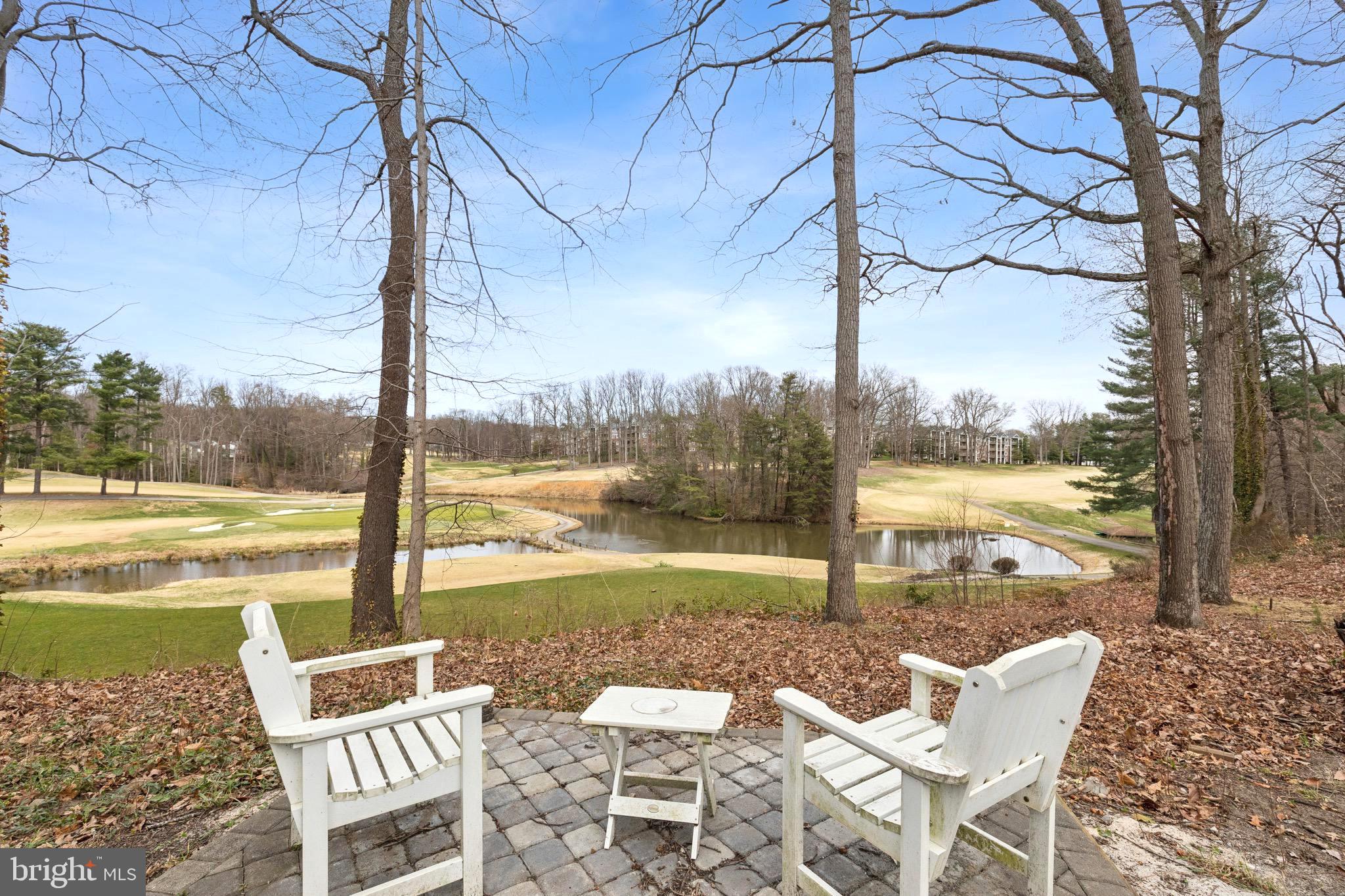 BAY HILLS - Residential