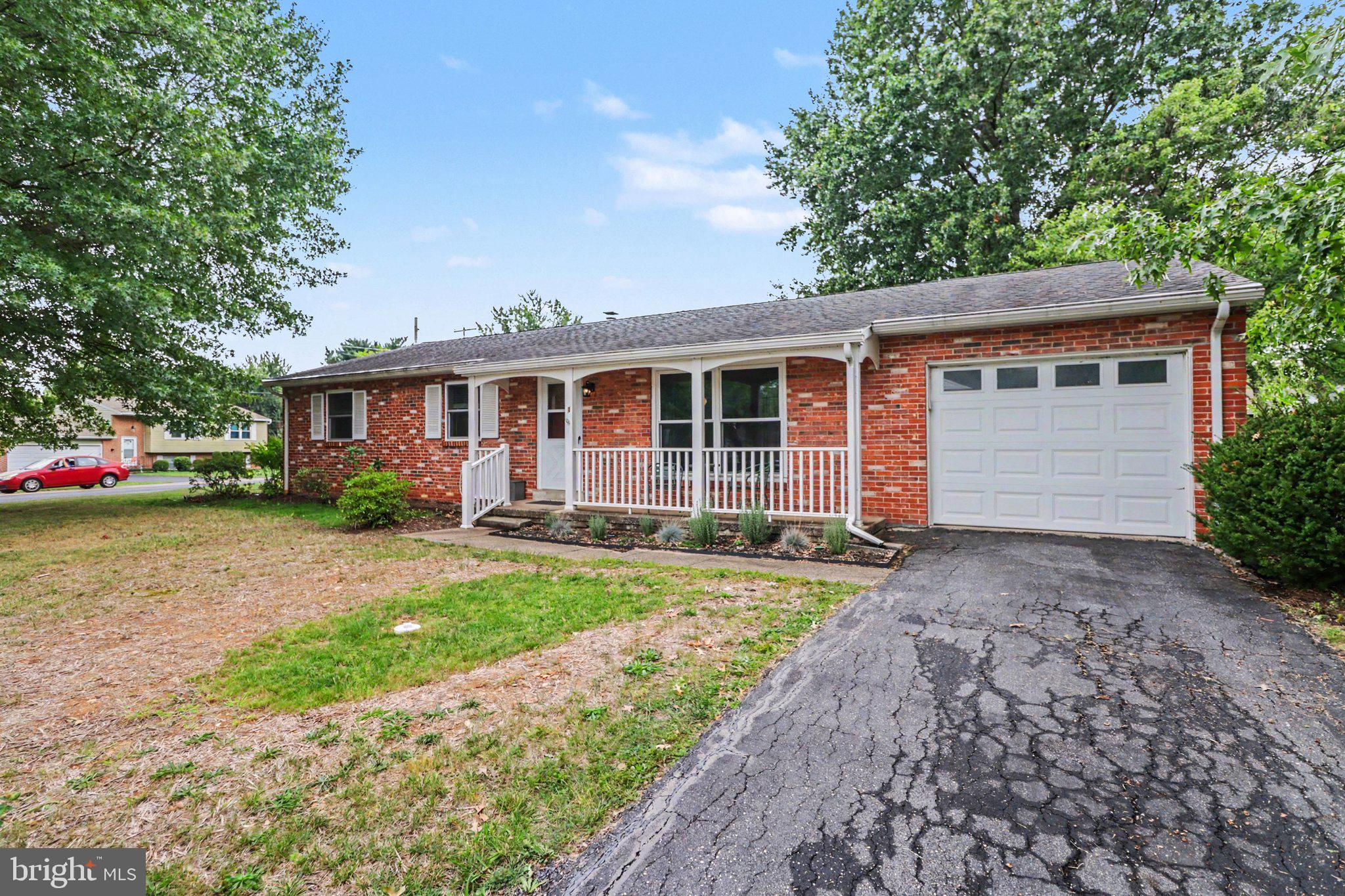 1 MOUNTAIN VIEW DRIVE