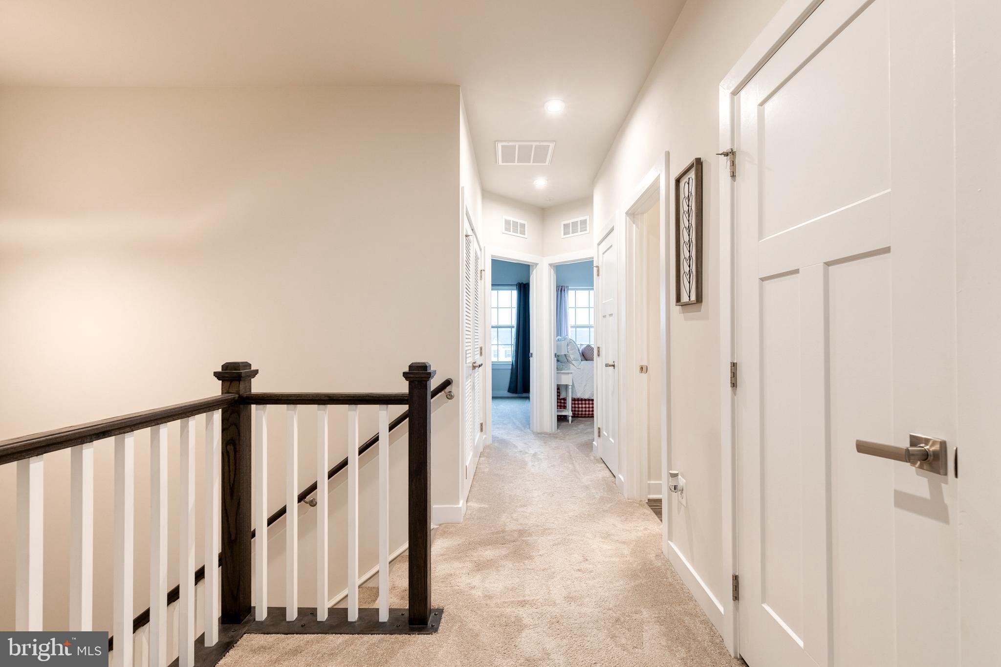 OAKDALE VILLAGE - Residential Lease