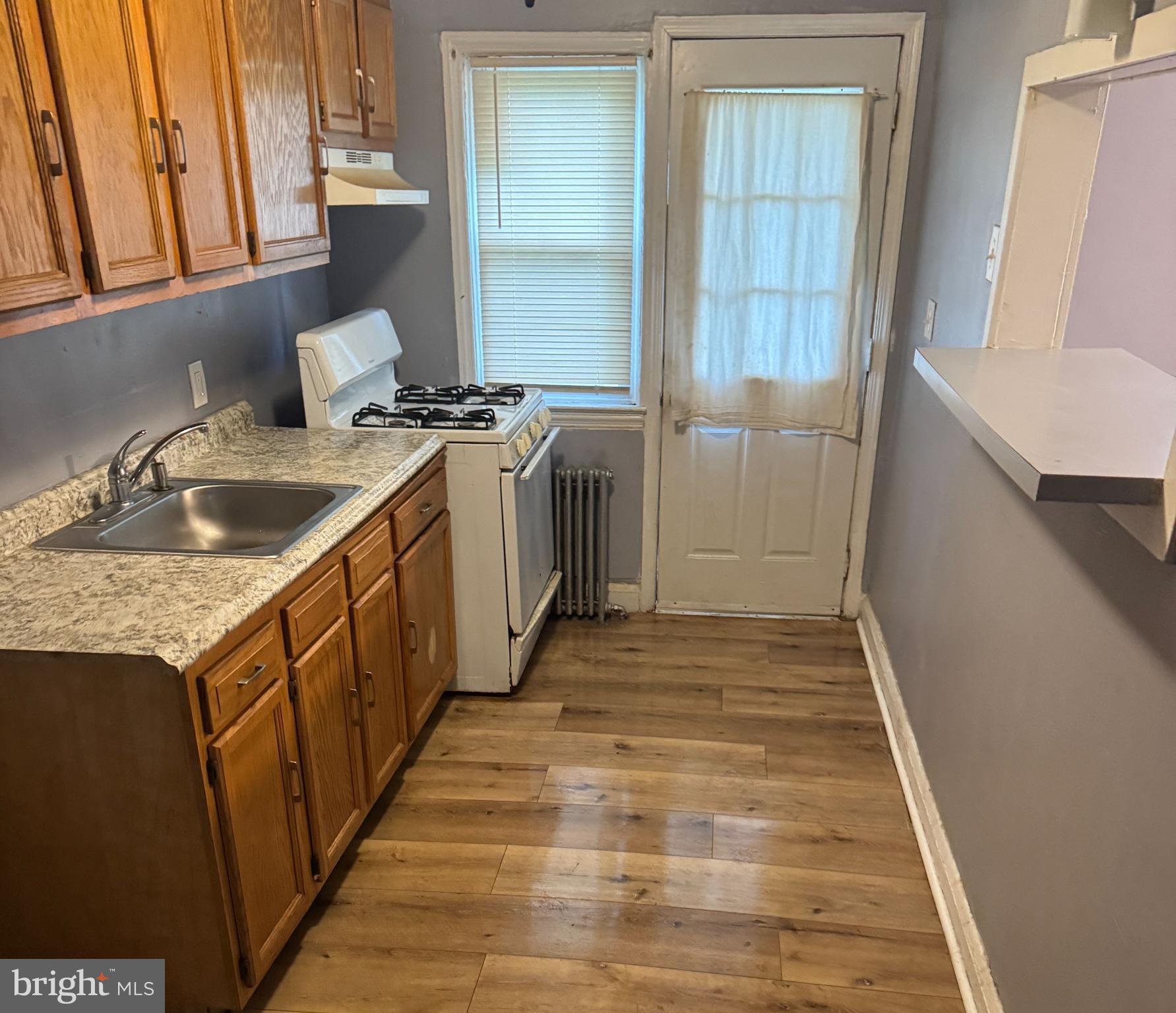WINDSOR HILLS - Residential