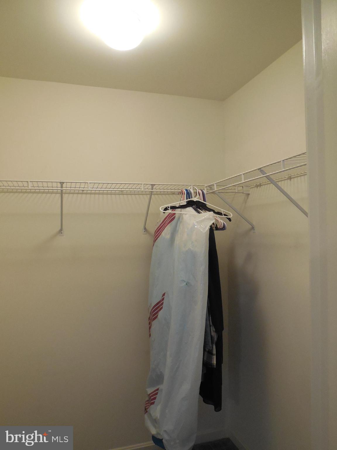 LAURELS CONDO - Residential