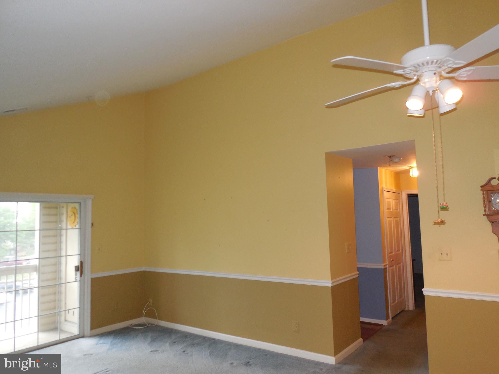 LAURELS CONDO - Residential