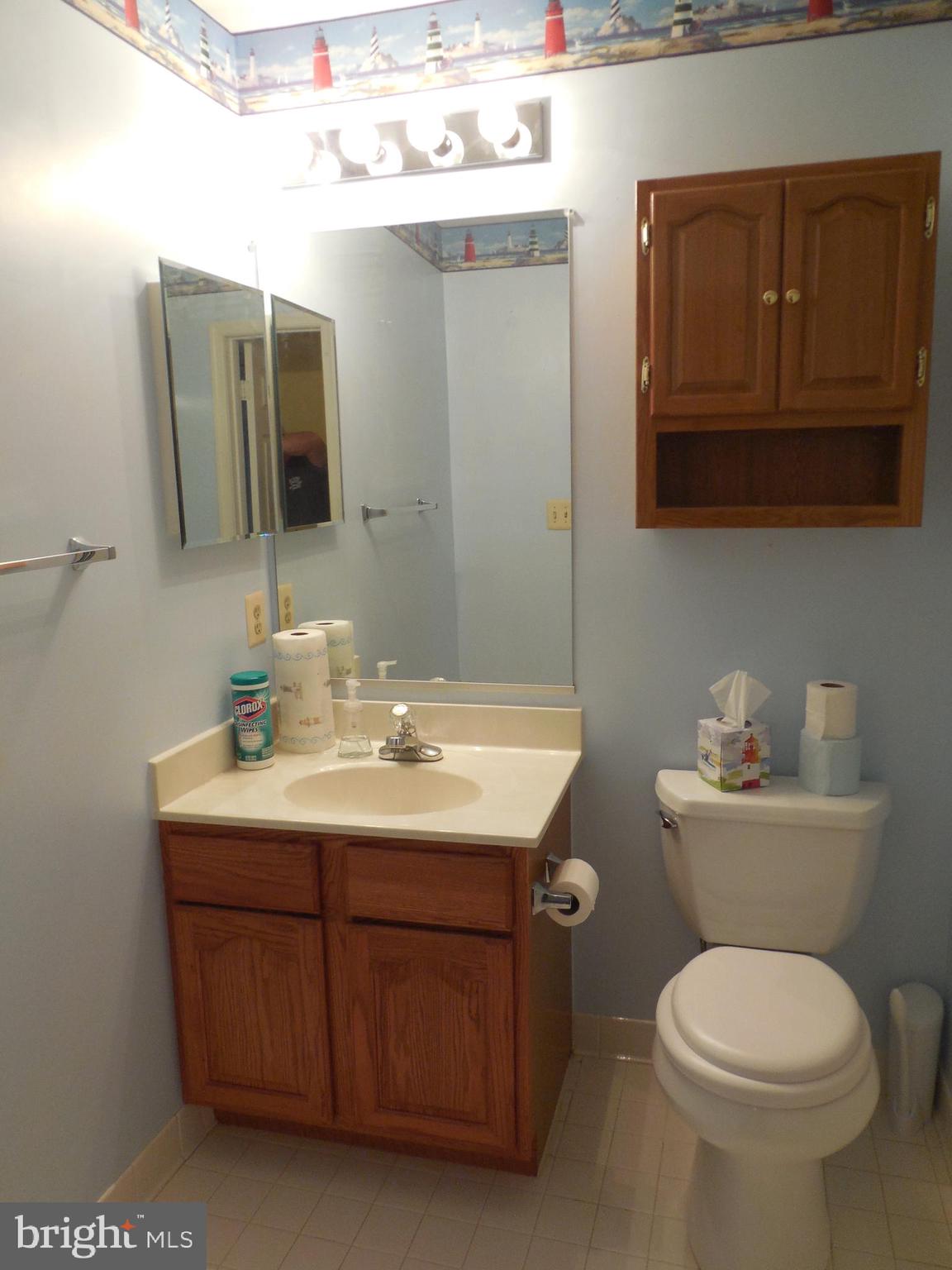 LAURELS CONDO - Residential