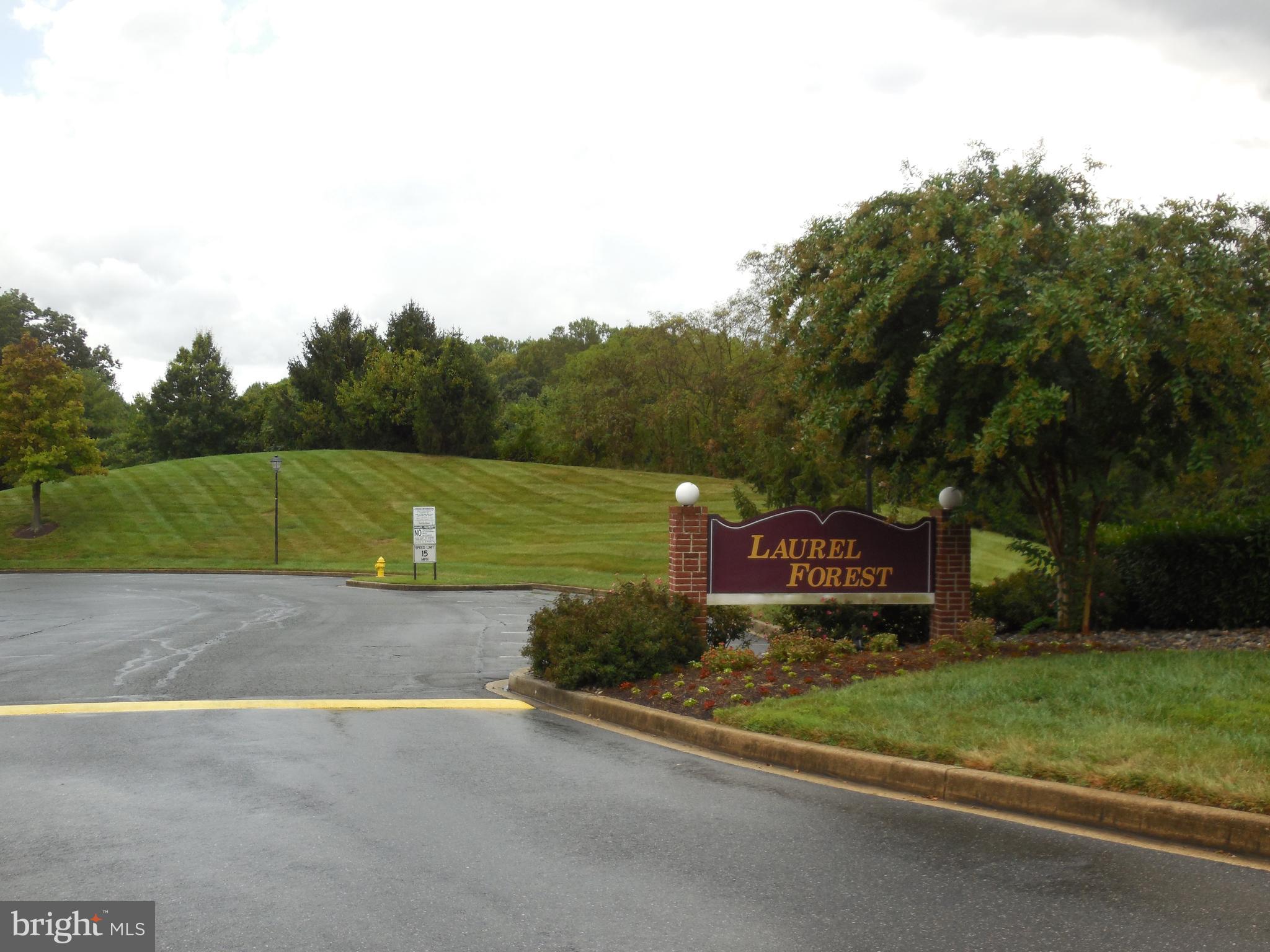 LAURELS CONDO - Residential