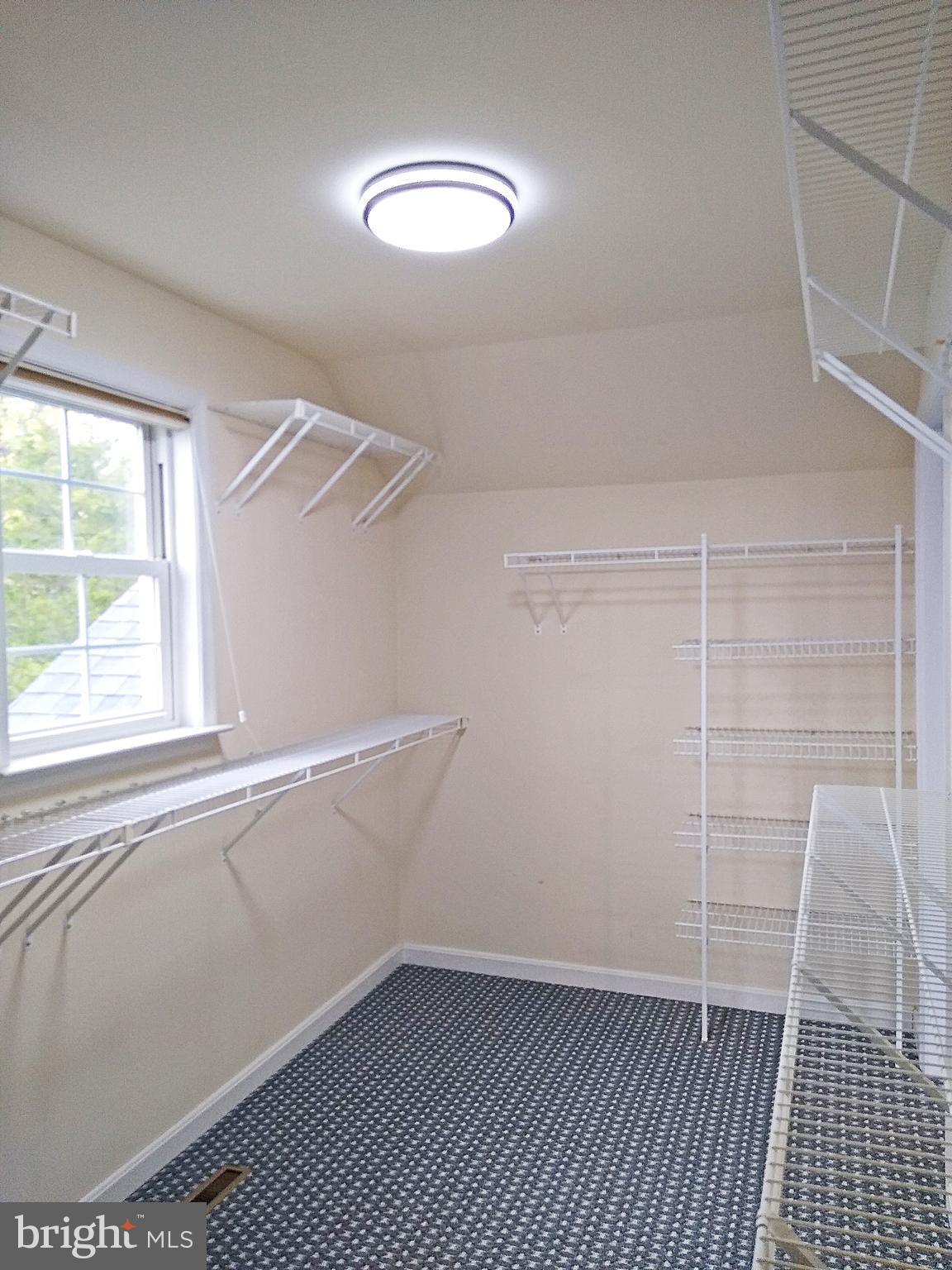 FAIRWAY MEADOWS - Residential