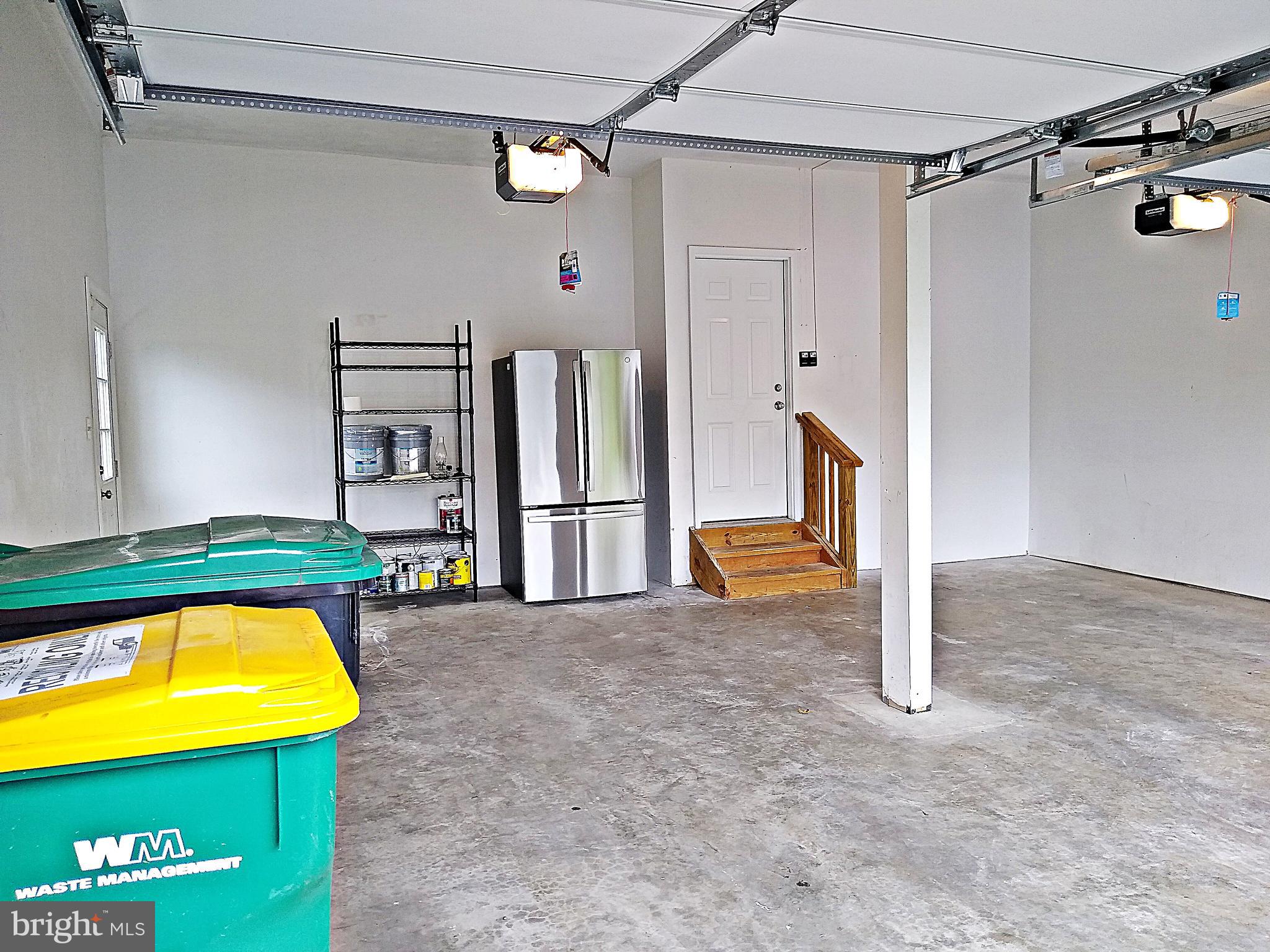 FAIRWAY MEADOWS - Residential