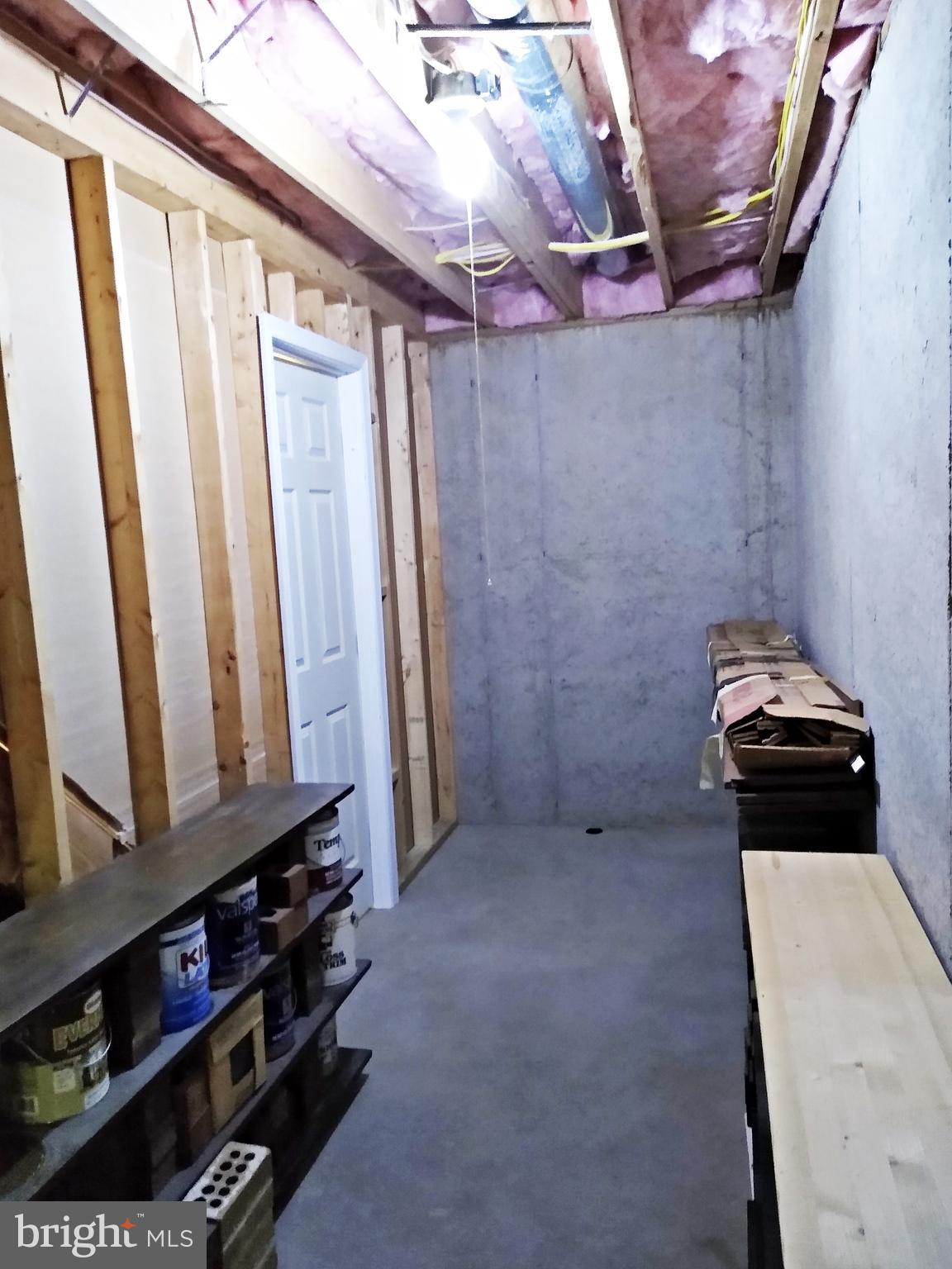 FAIRWAY MEADOWS - Residential