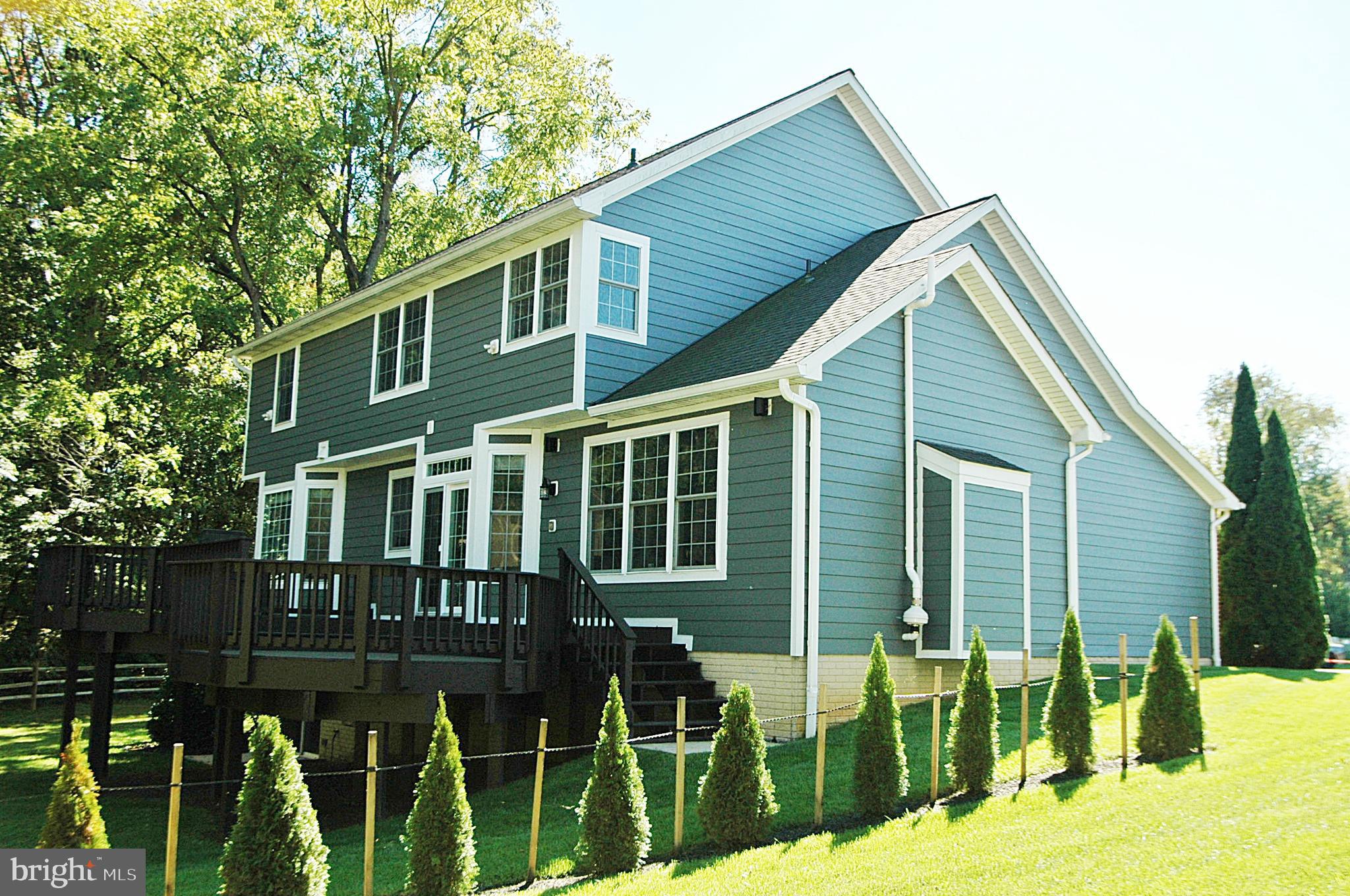 410 LONDONTOWNE COURT