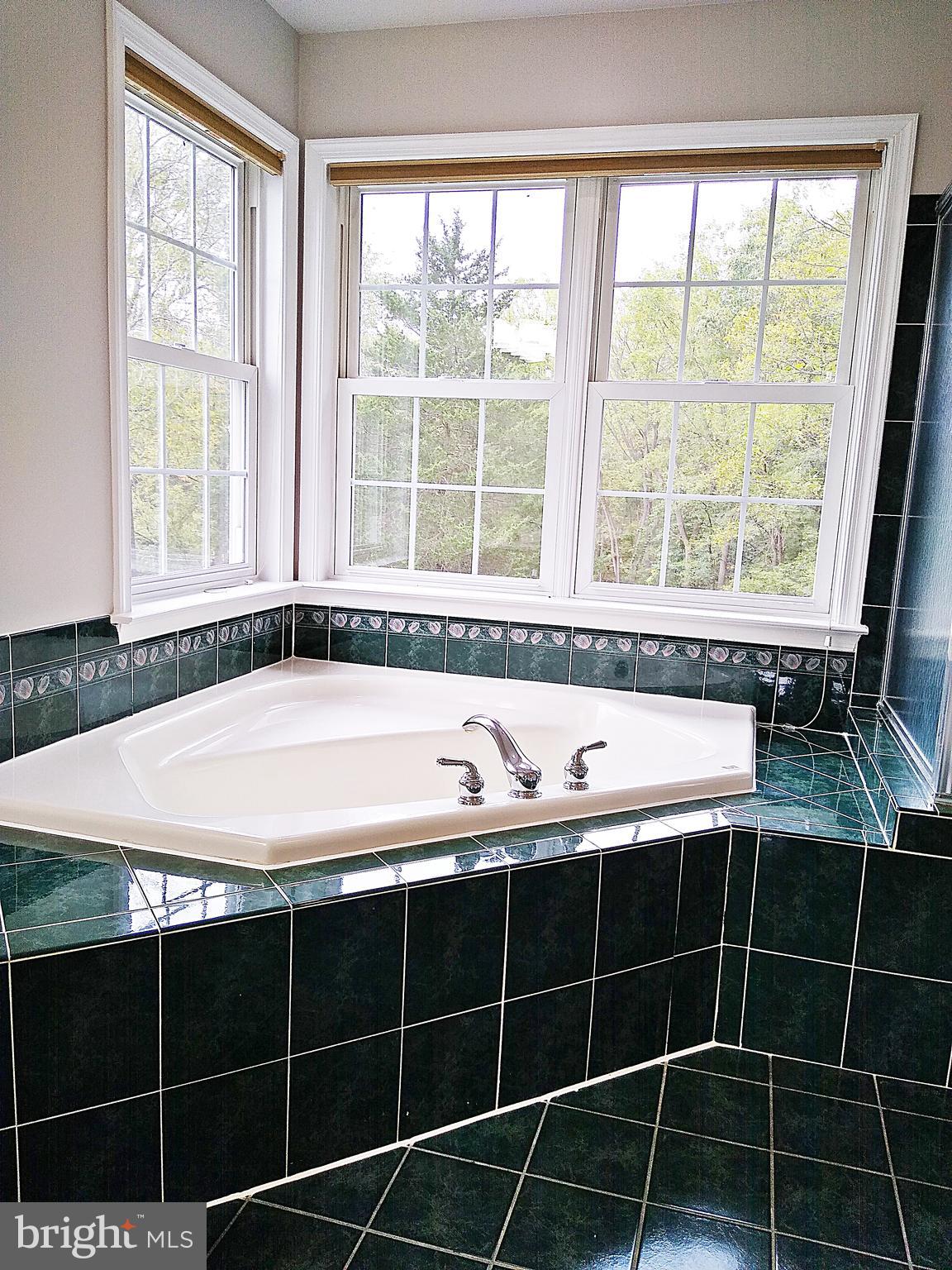 FAIRWAY MEADOWS - Residential