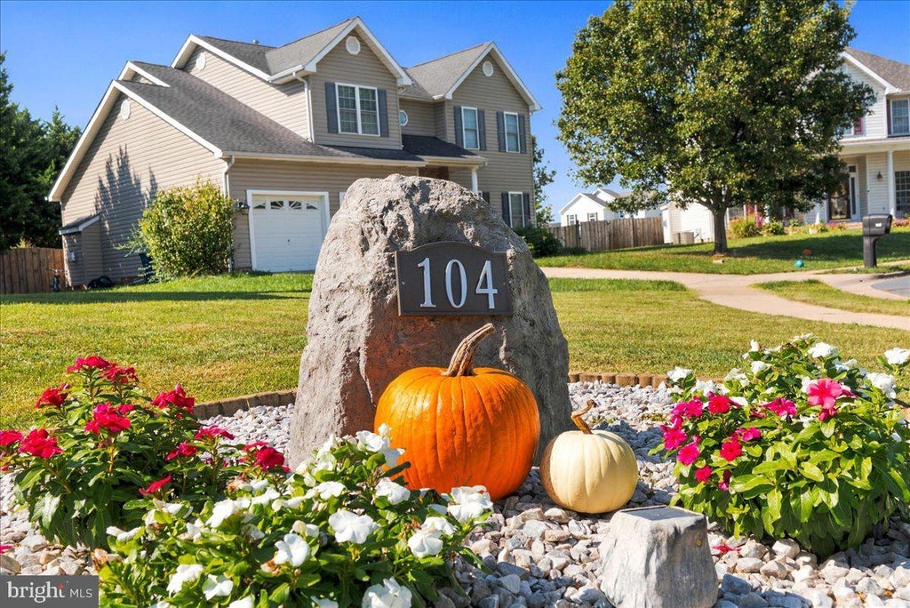 Photo of 104 Monet Terrace, WINCHESTER, VA 22602 (MLS # VAFV2045412)
