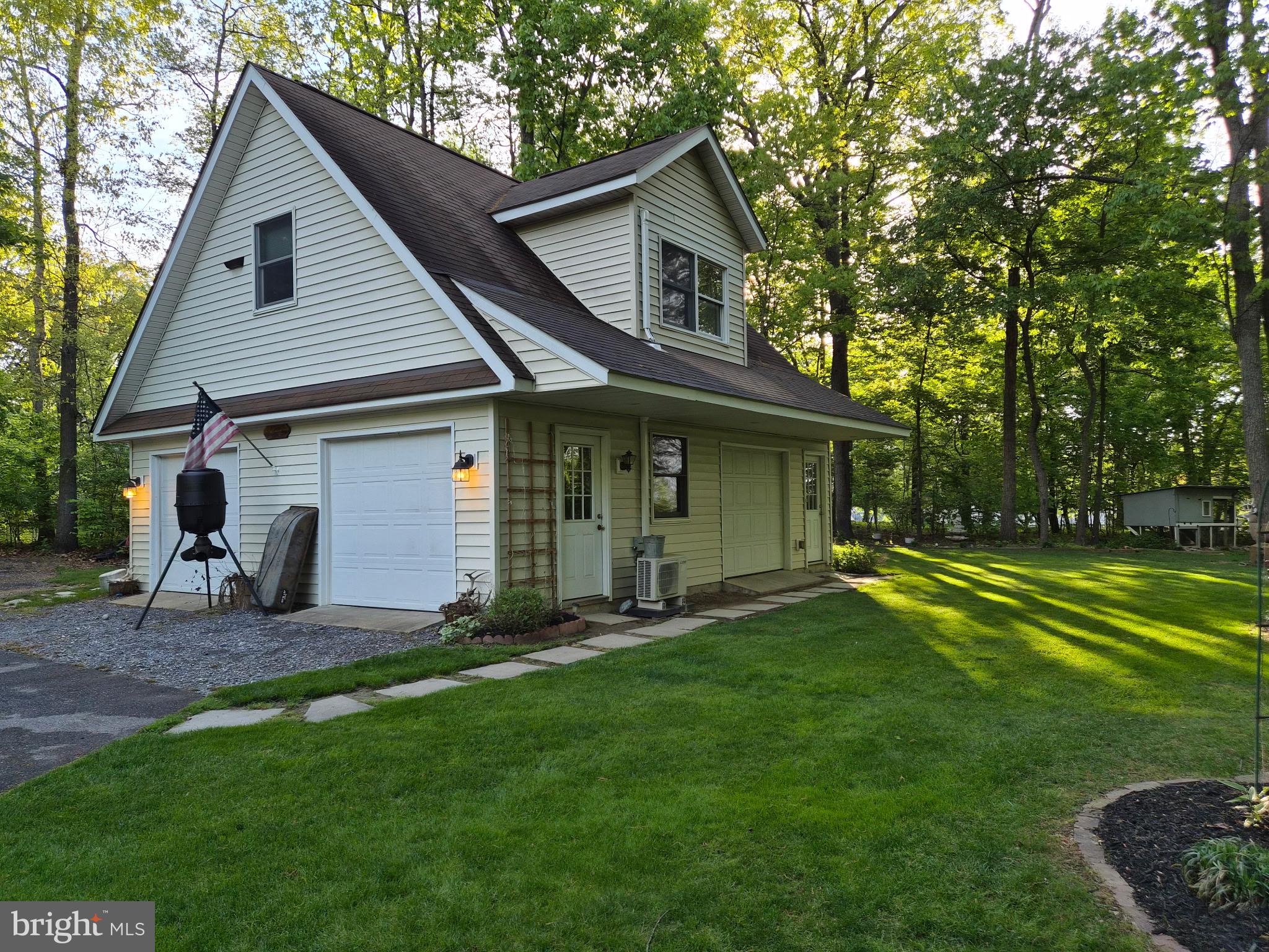 2404 BRADDOCK ROAD