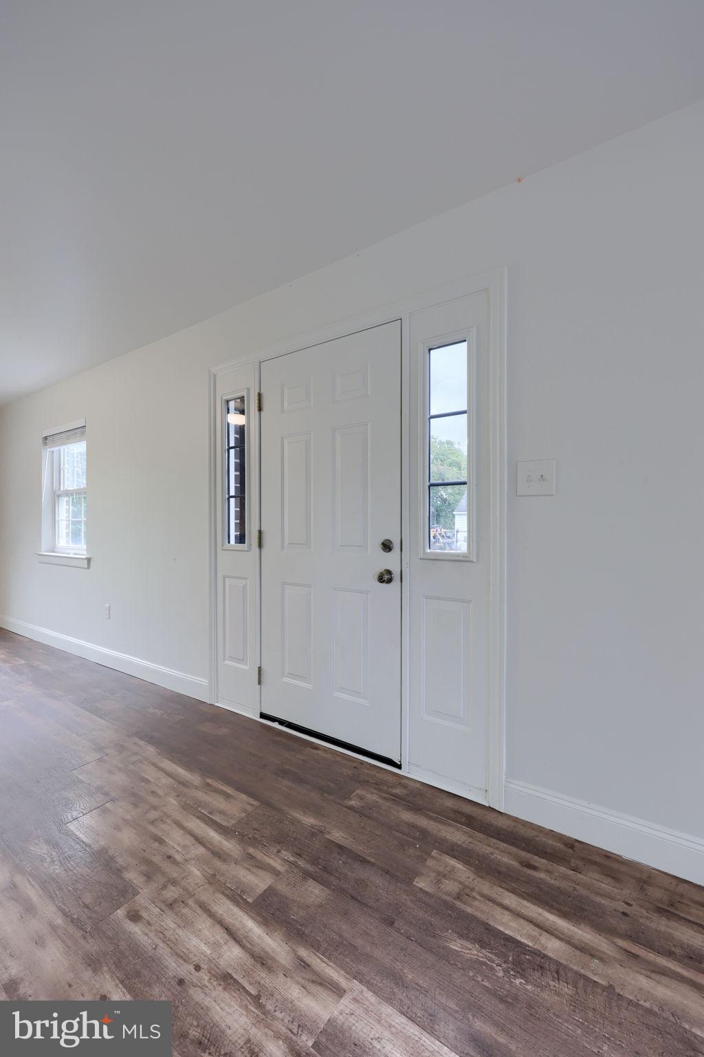 1362 BLUE JAY DRIVE