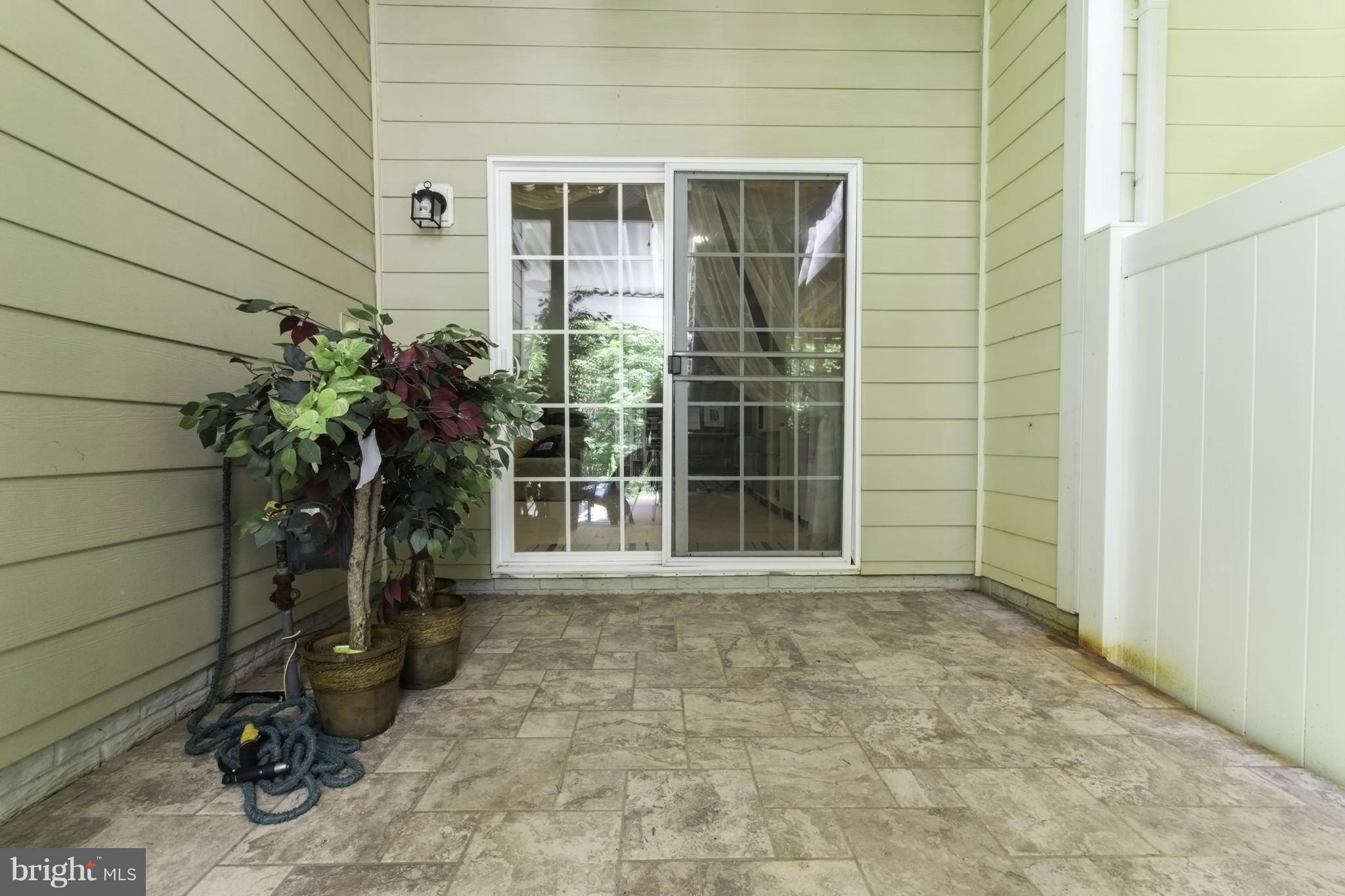 GOOSE CREEK VILLAGE NORTH - Residential