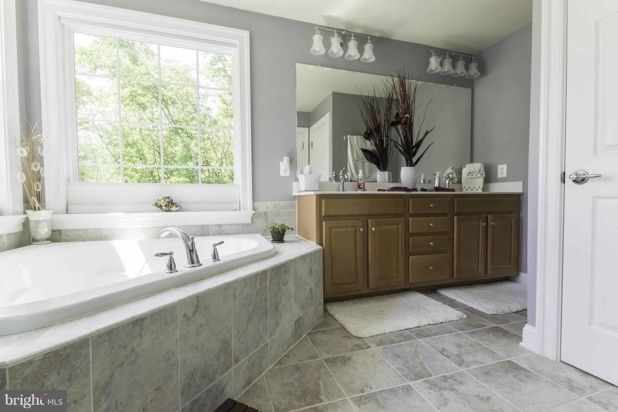 GOOSE CREEK VILLAGE NORTH - Residential