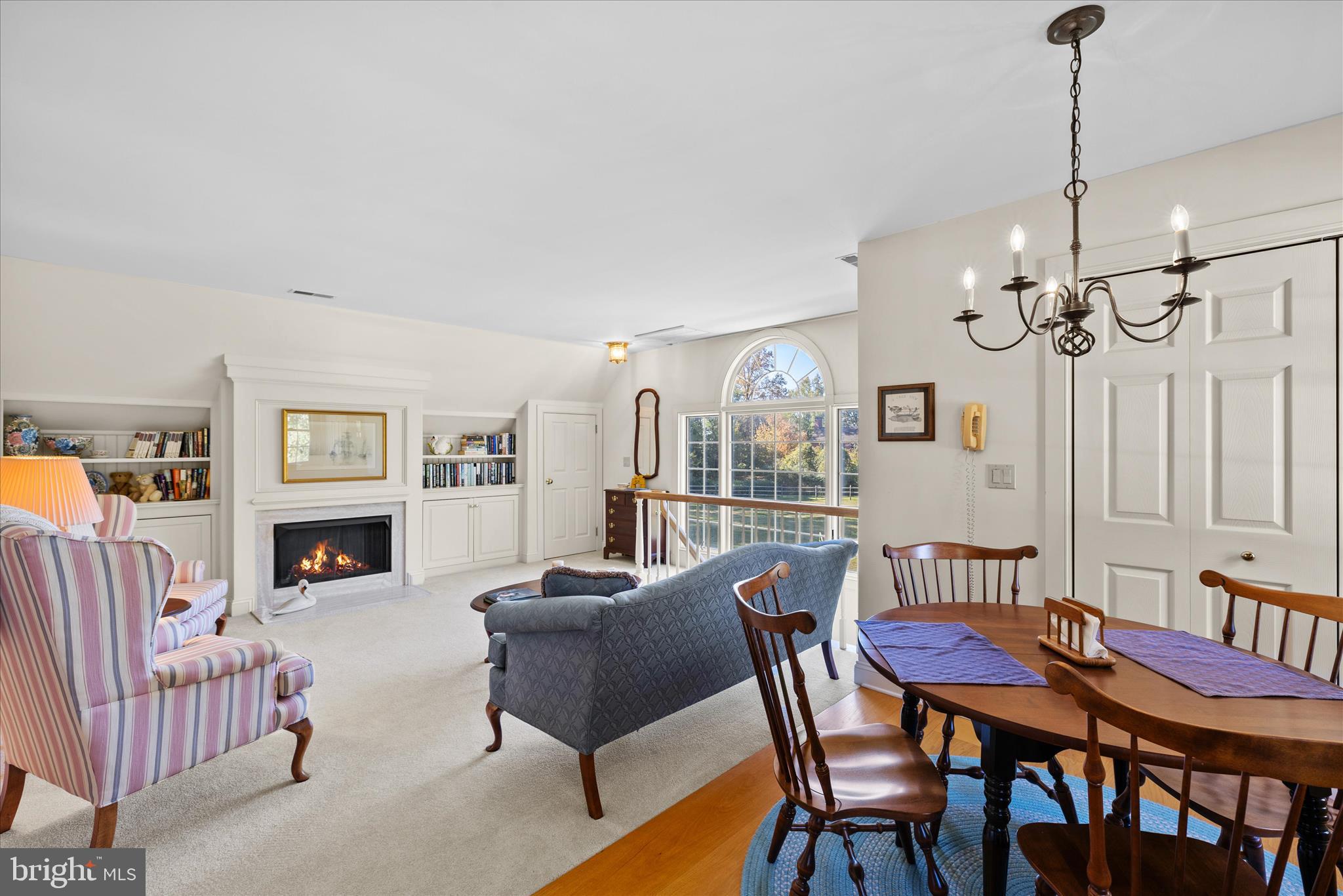 BAILEYS NECK - Residential