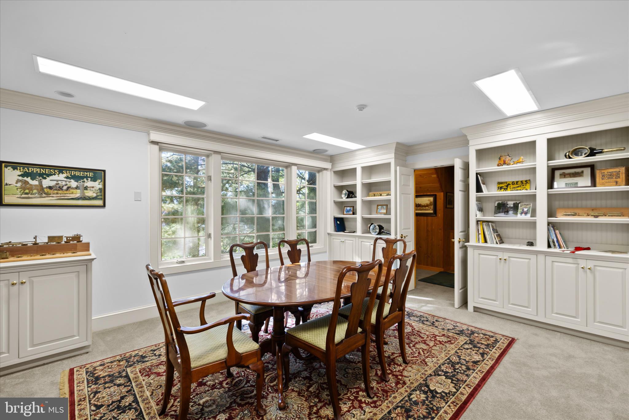 BAILEYS NECK - Residential