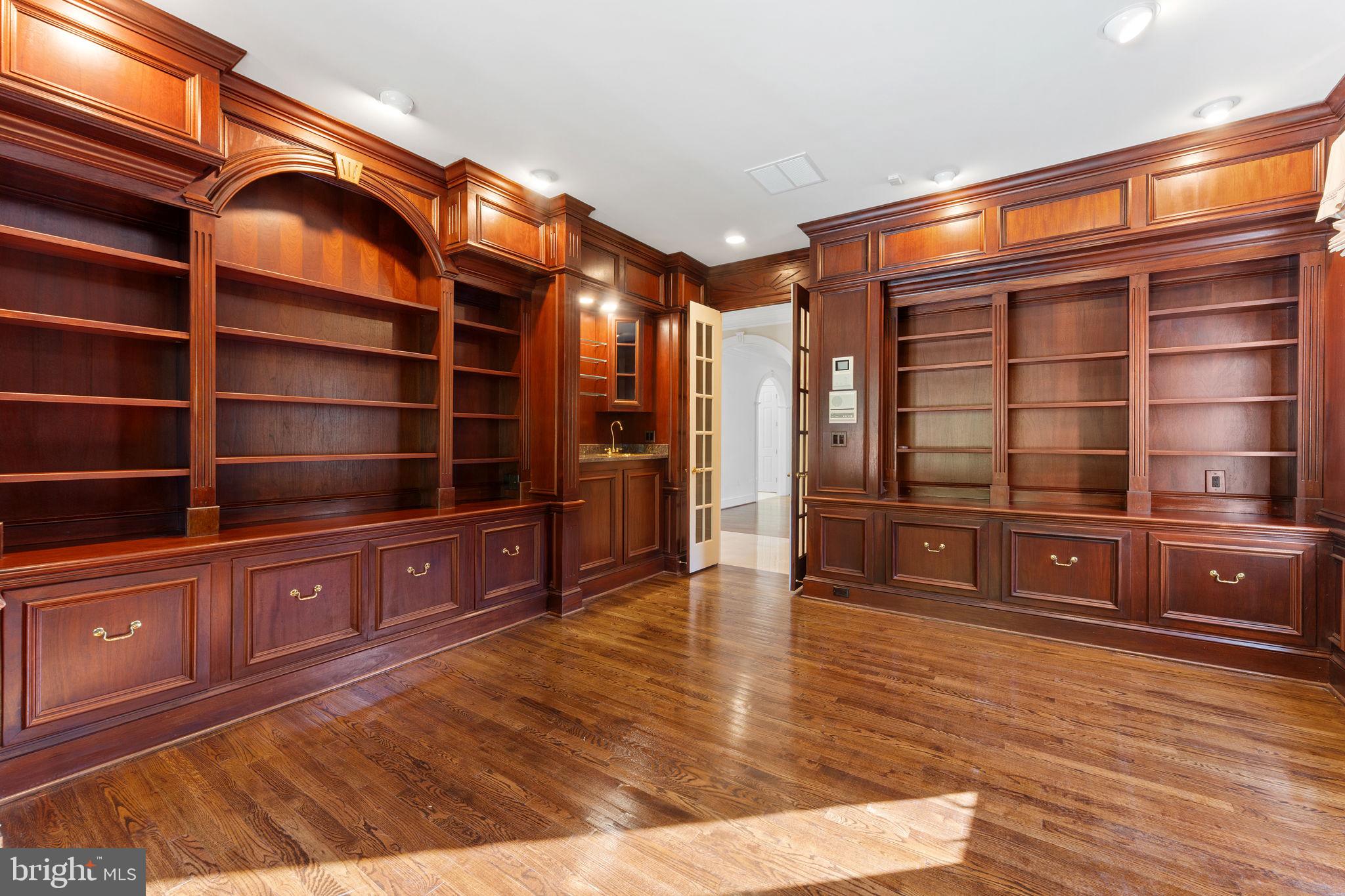 BRADLEY FARMS - Residential