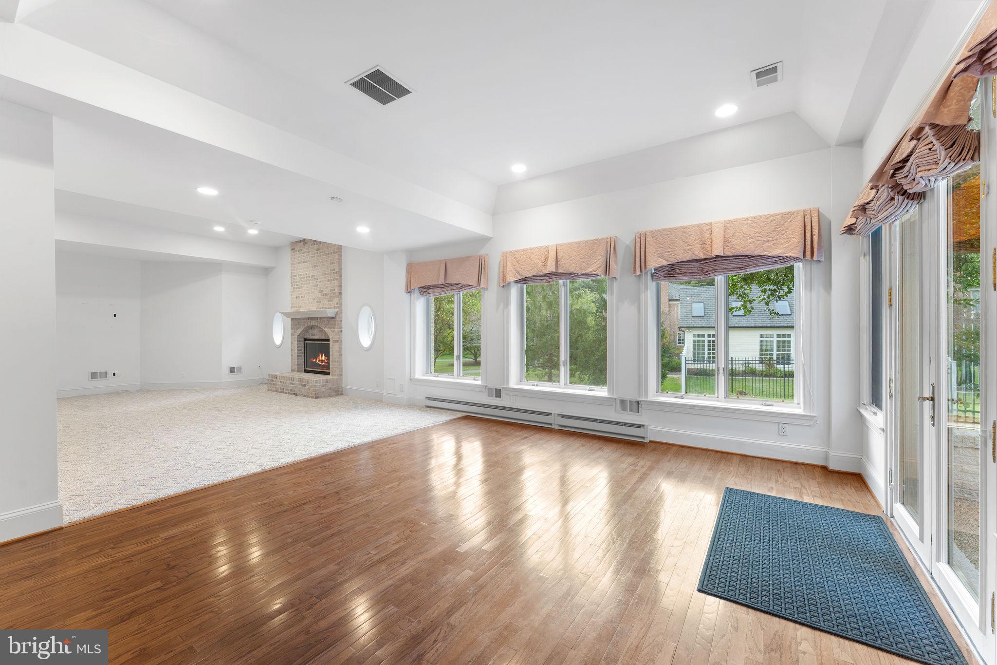 BRADLEY FARMS - Residential