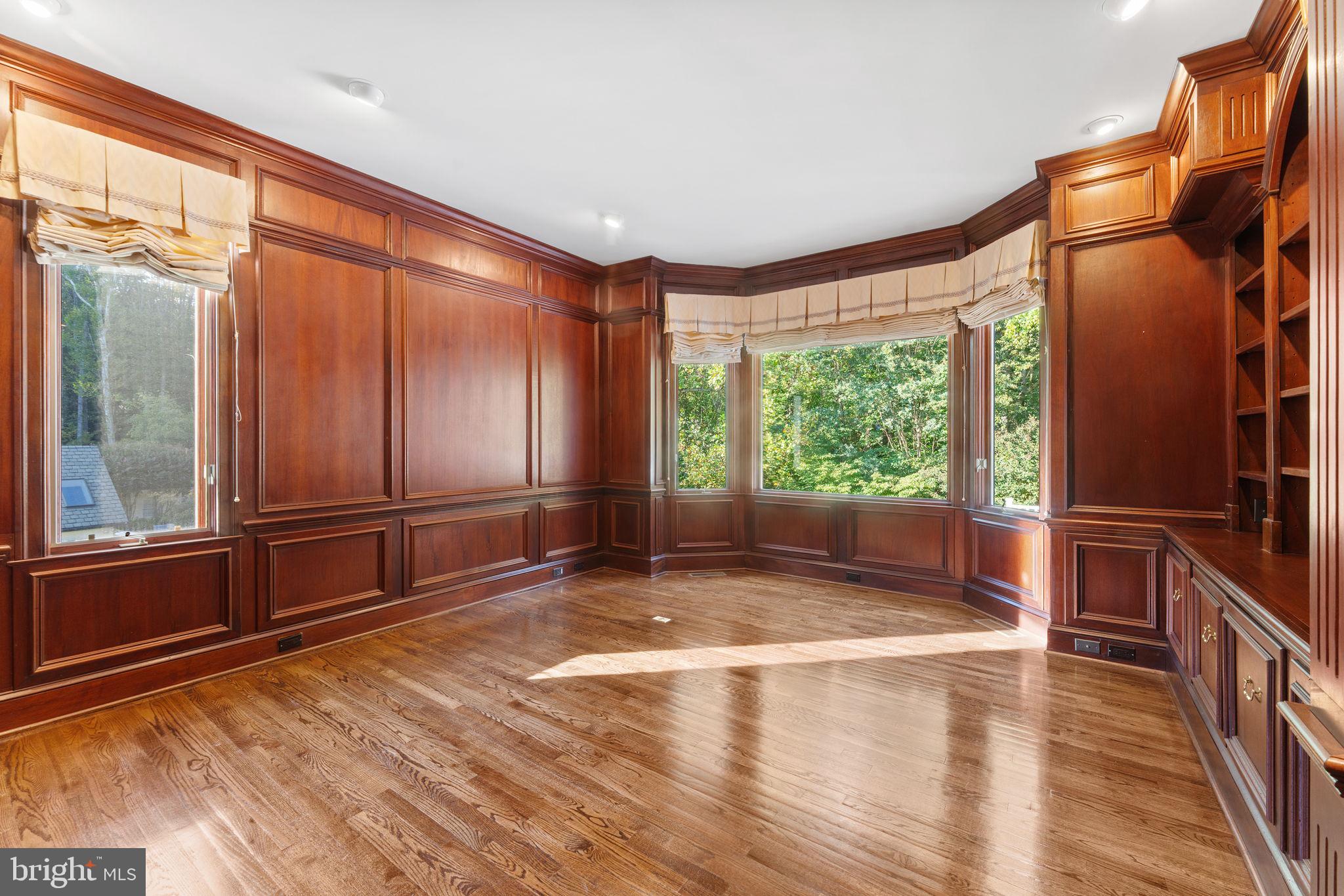 BRADLEY FARMS - Residential