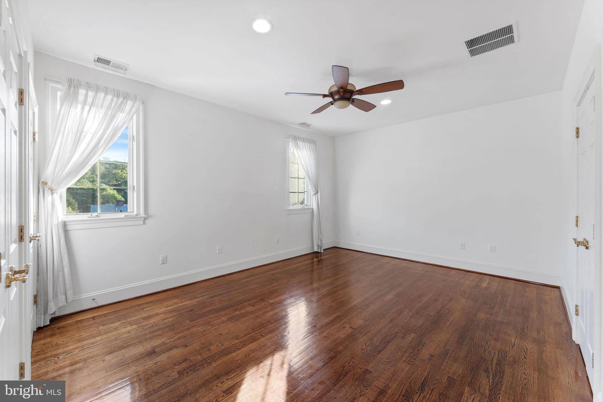 BRADLEY FARMS - Residential