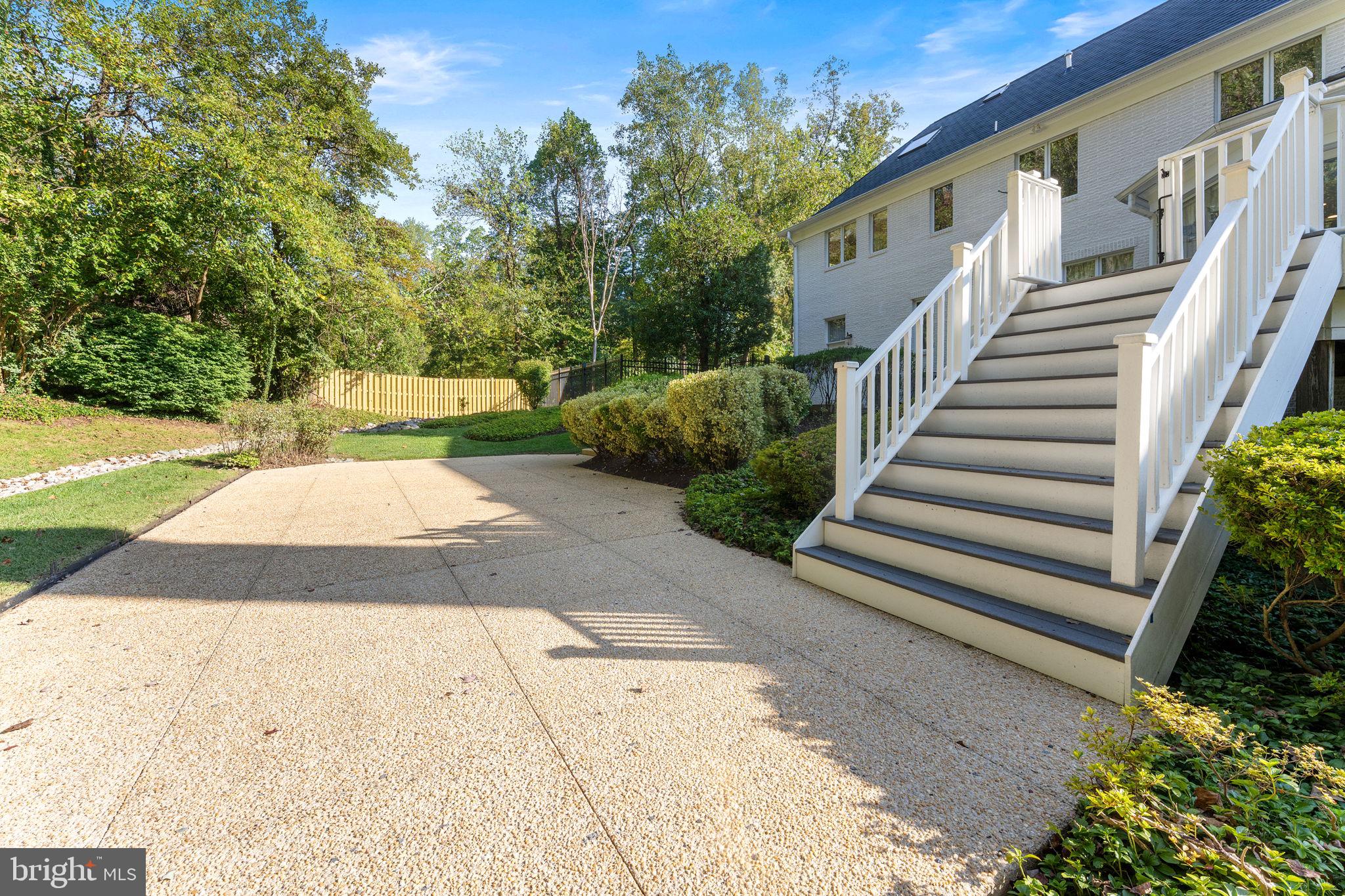 BRADLEY FARMS - Residential