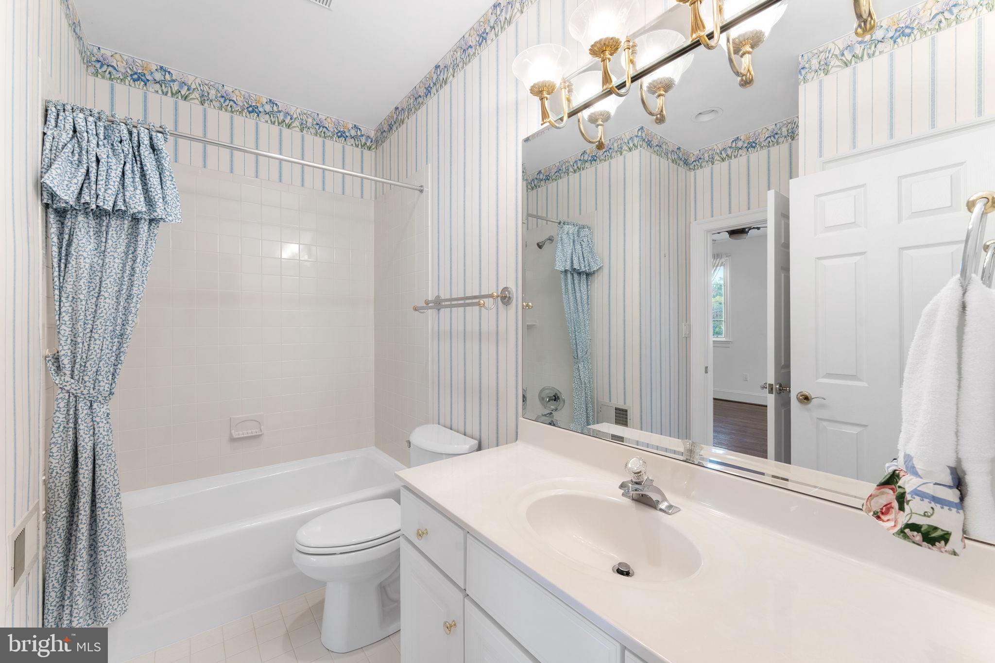 BRADLEY FARMS - Residential