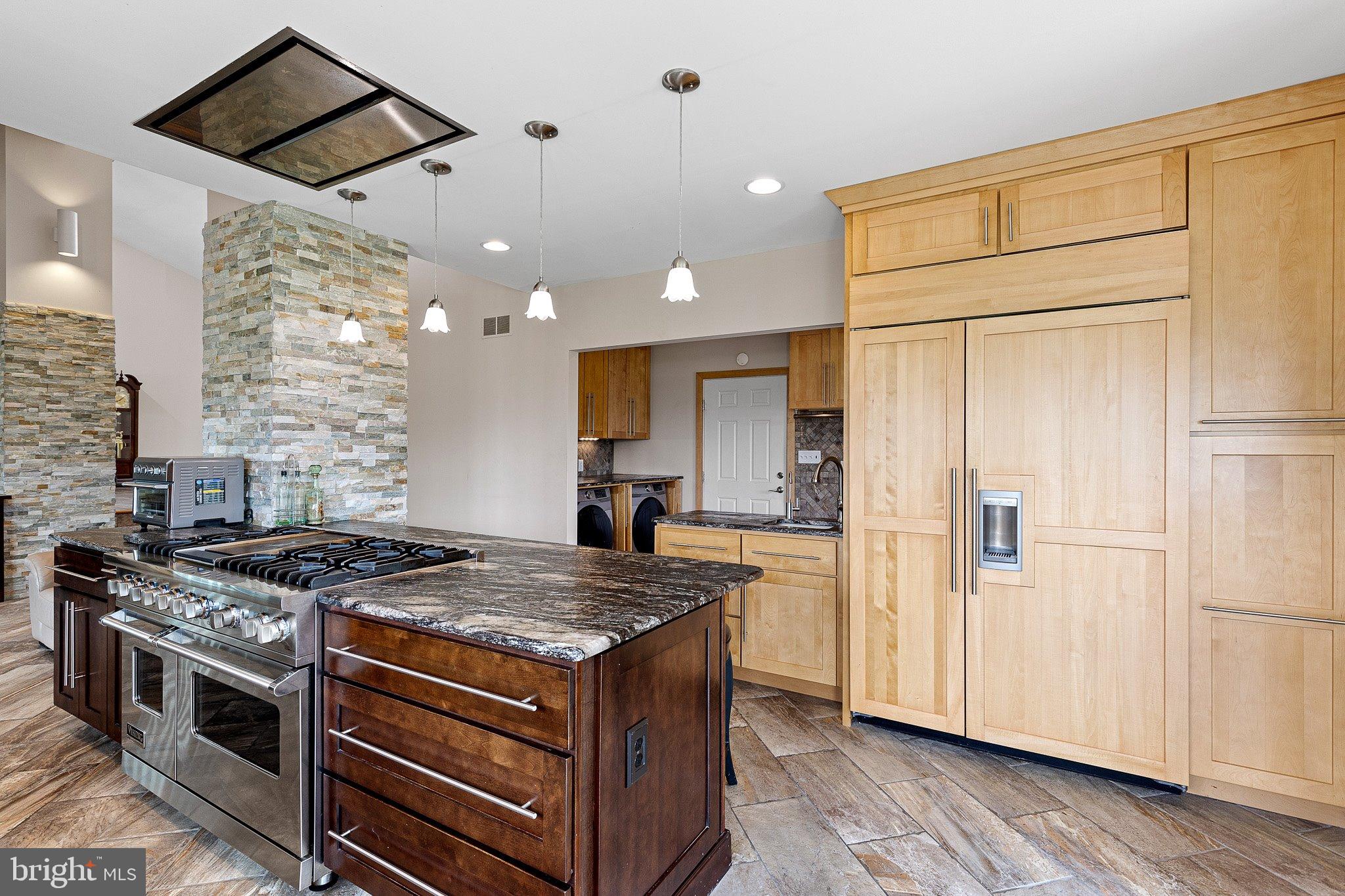 BOHEMIA MEADOWS - Residential