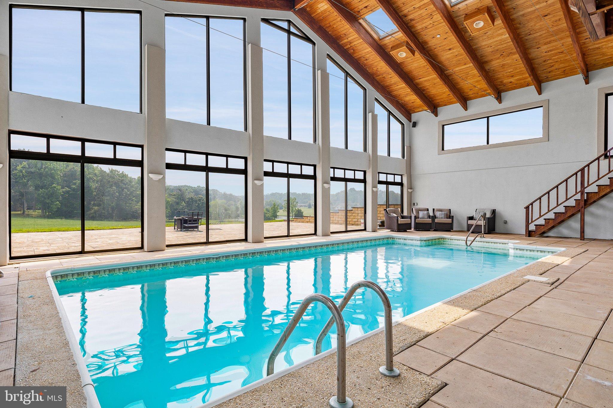 BOHEMIA MEADOWS - Residential