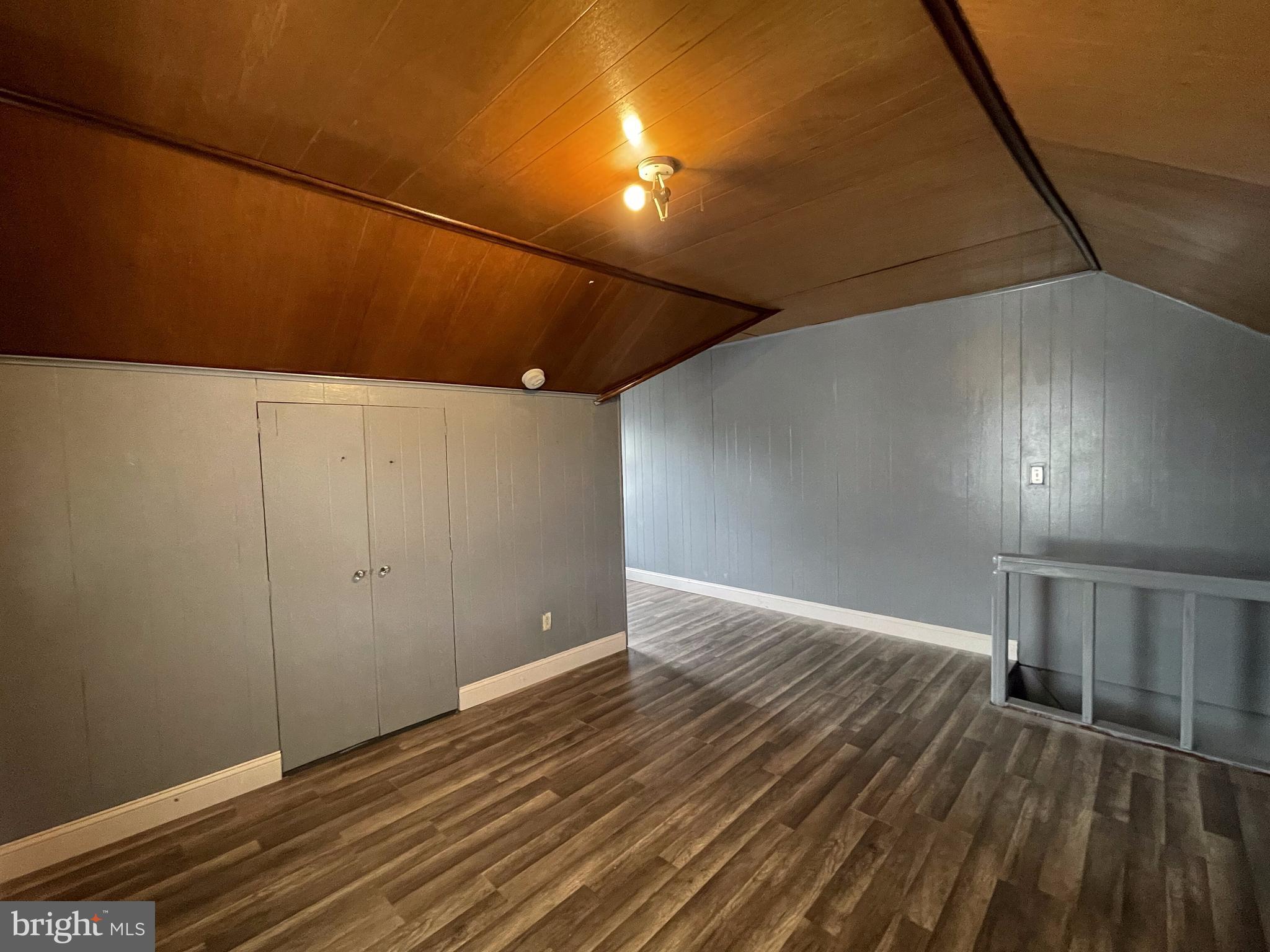 FOX CHASE - Residential Lease