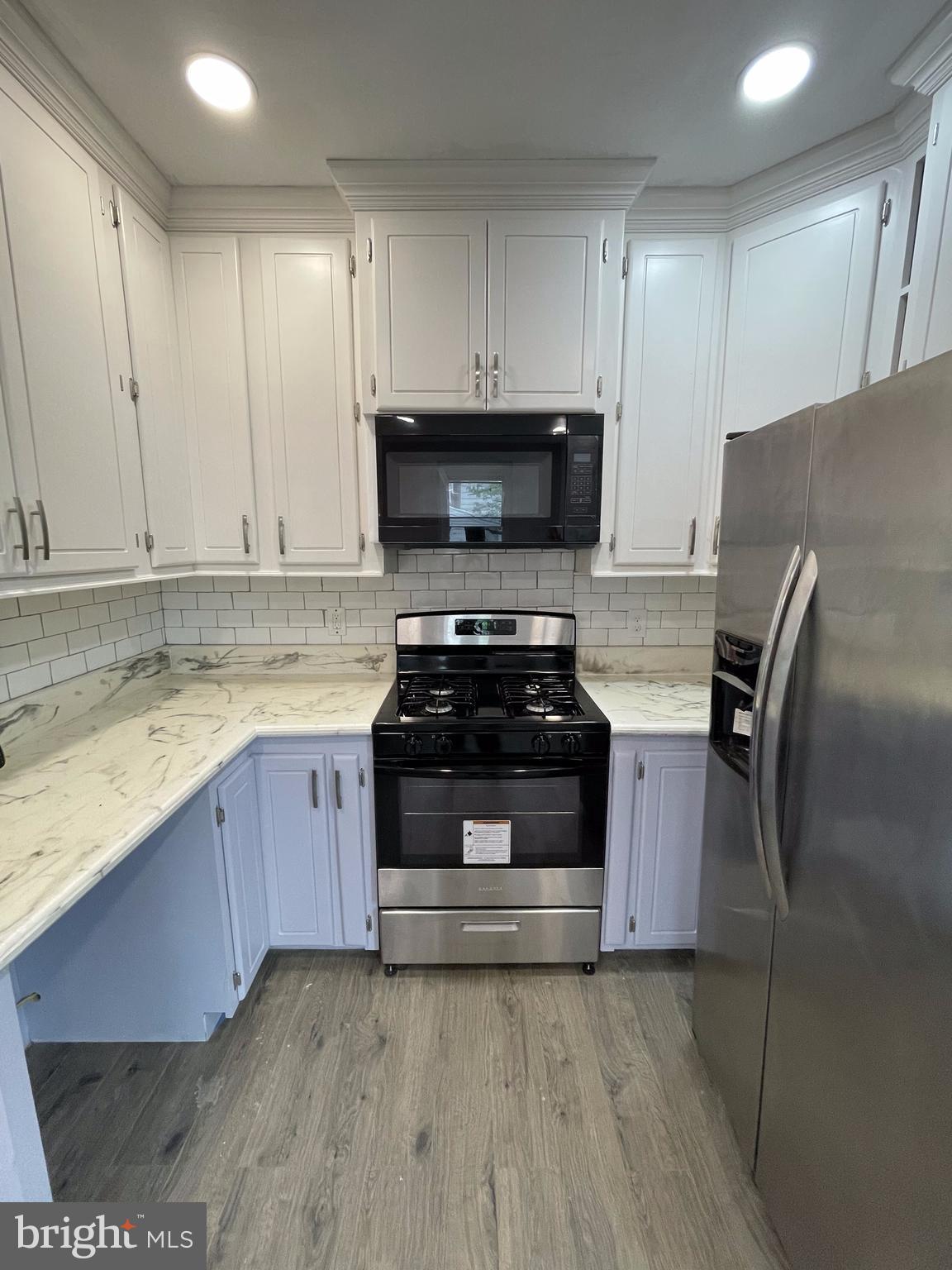 FOX CHASE - Residential Lease