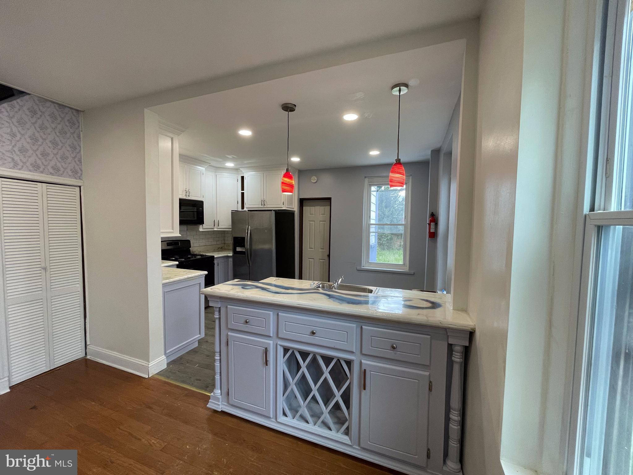 FOX CHASE - Residential Lease