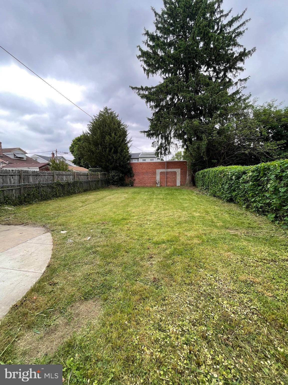 FOX CHASE - Residential Lease