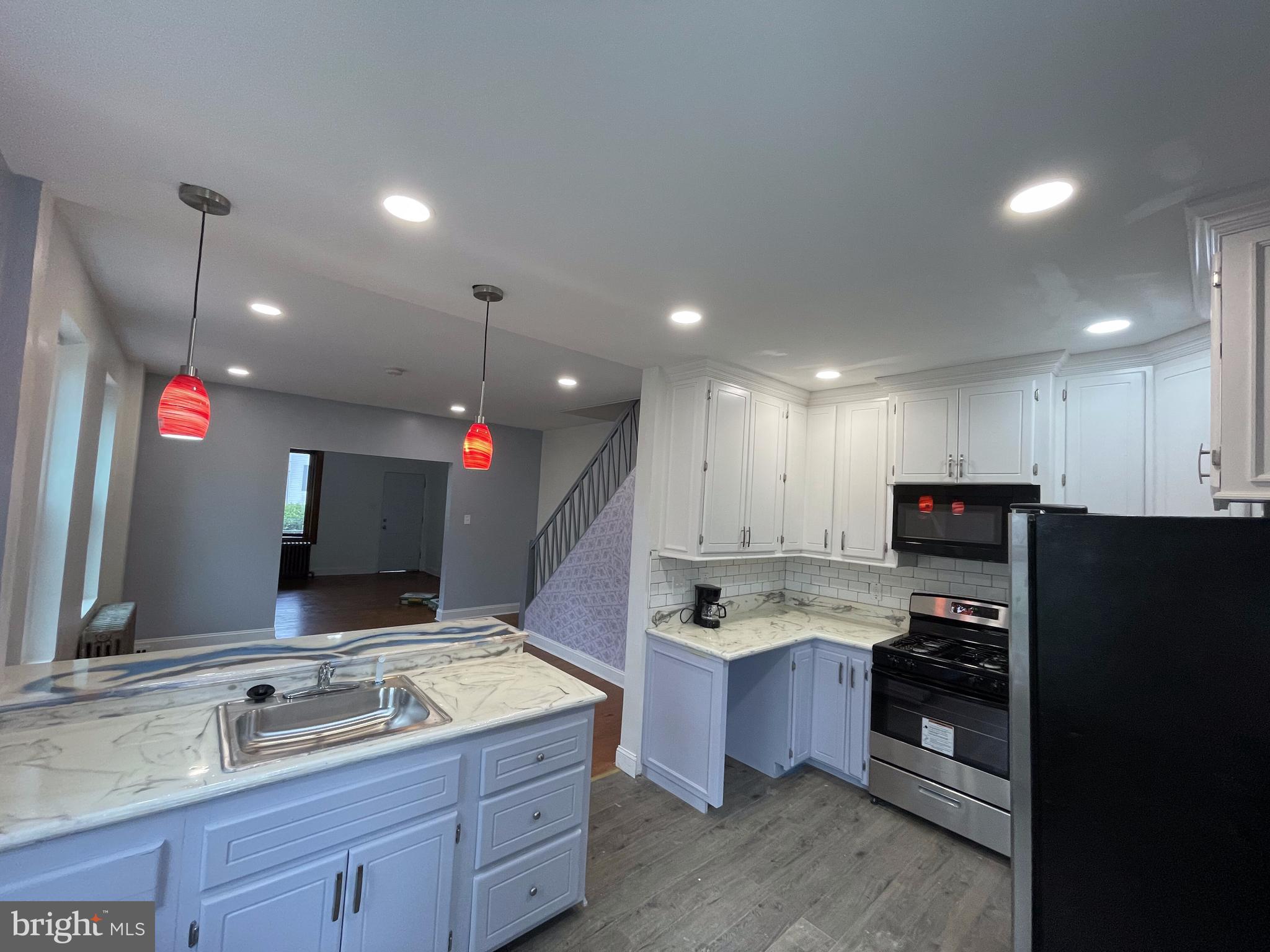 FOX CHASE - Residential Lease