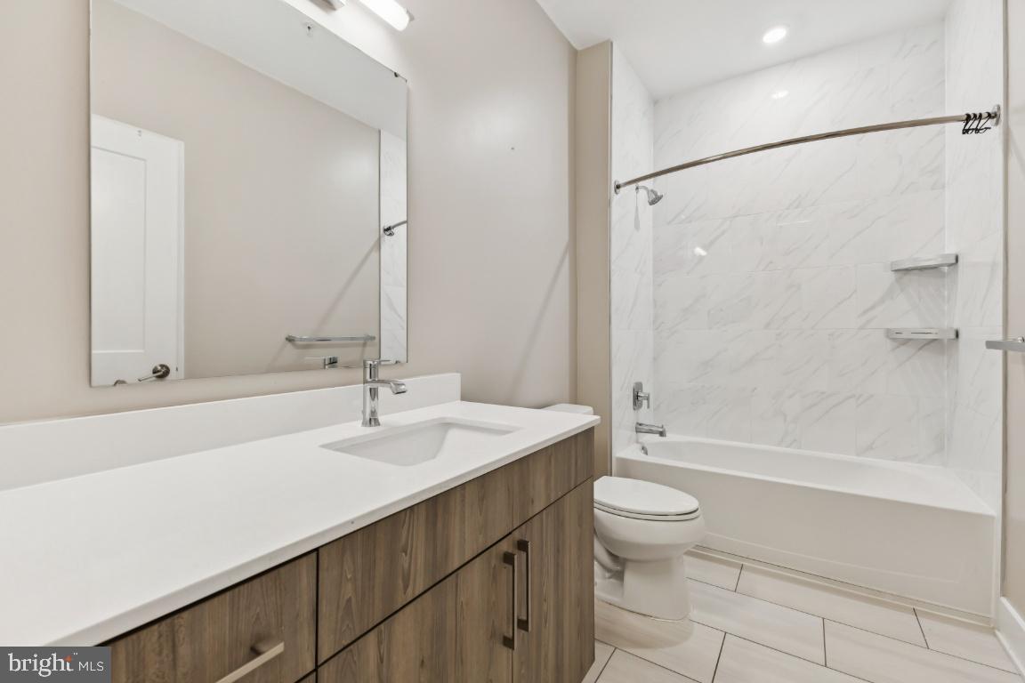 NATIONAL HARBOR - Residential