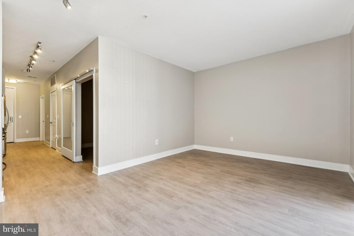 NATIONAL HARBOR - Residential