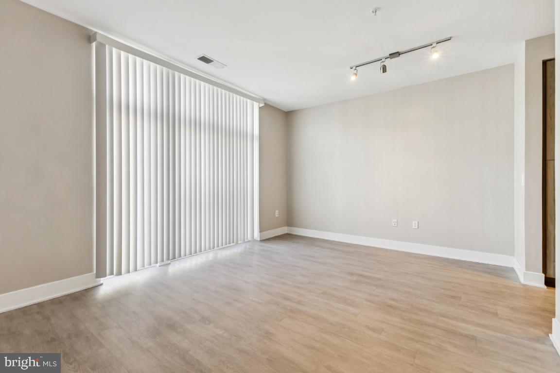 NATIONAL HARBOR - Residential