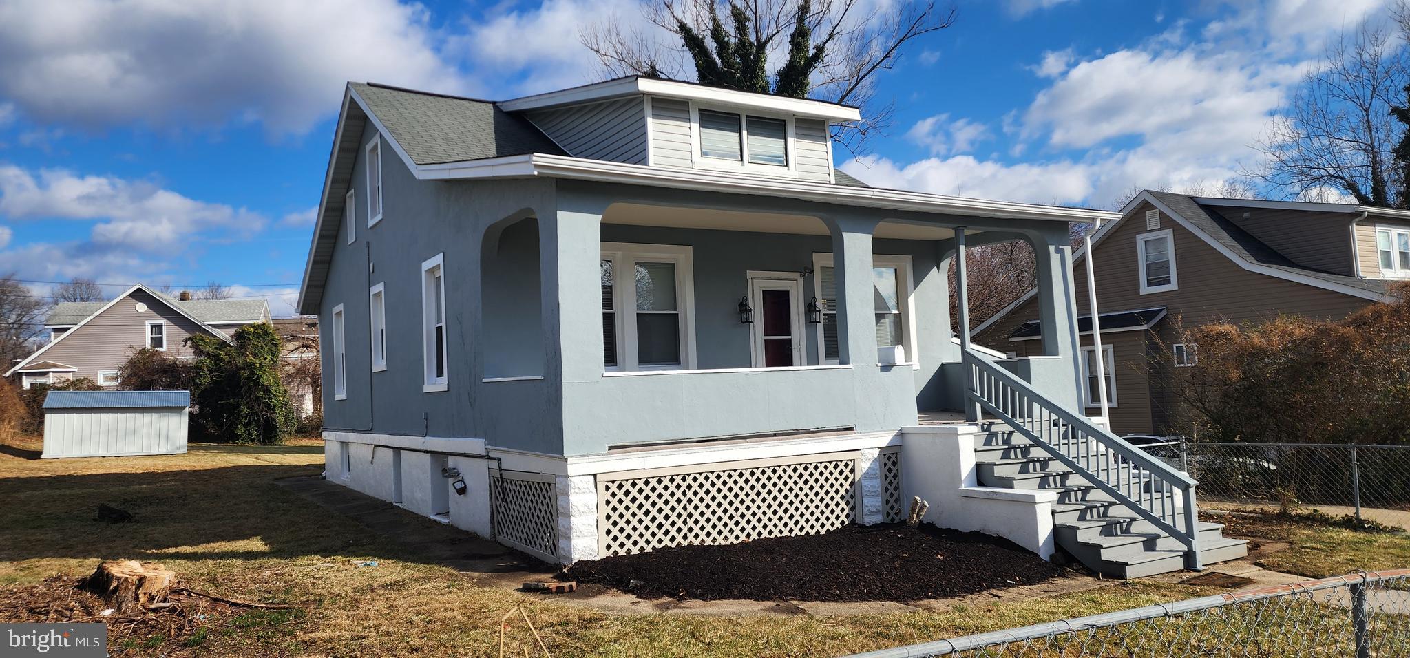 LAURAVILLE HISTORIC DISTRICT - Residential Income