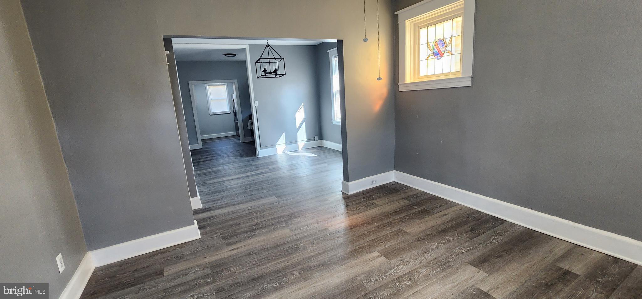 LAURAVILLE HISTORIC DISTRICT - Residential Income