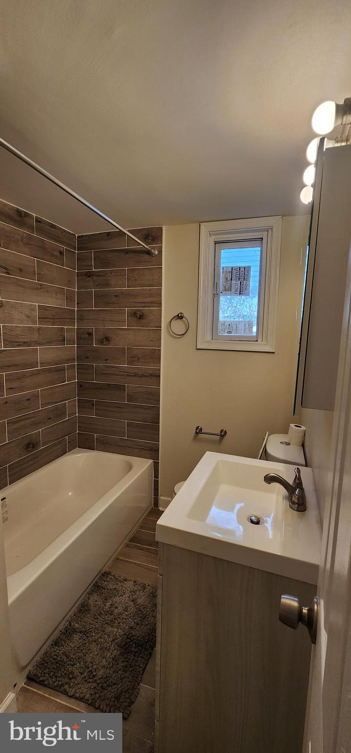 LAURAVILLE HISTORIC DISTRICT - Residential Income