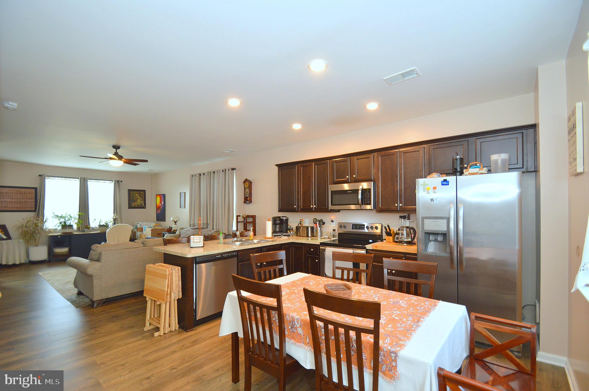 BERKELEY RIDGE - Residential