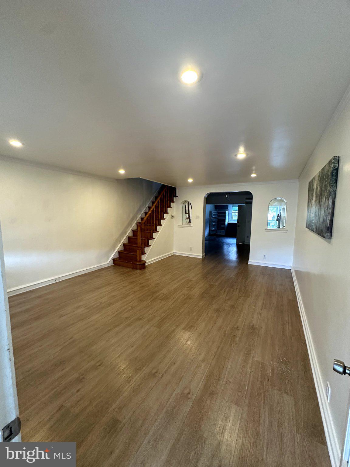 3207 SAINT VINCENT