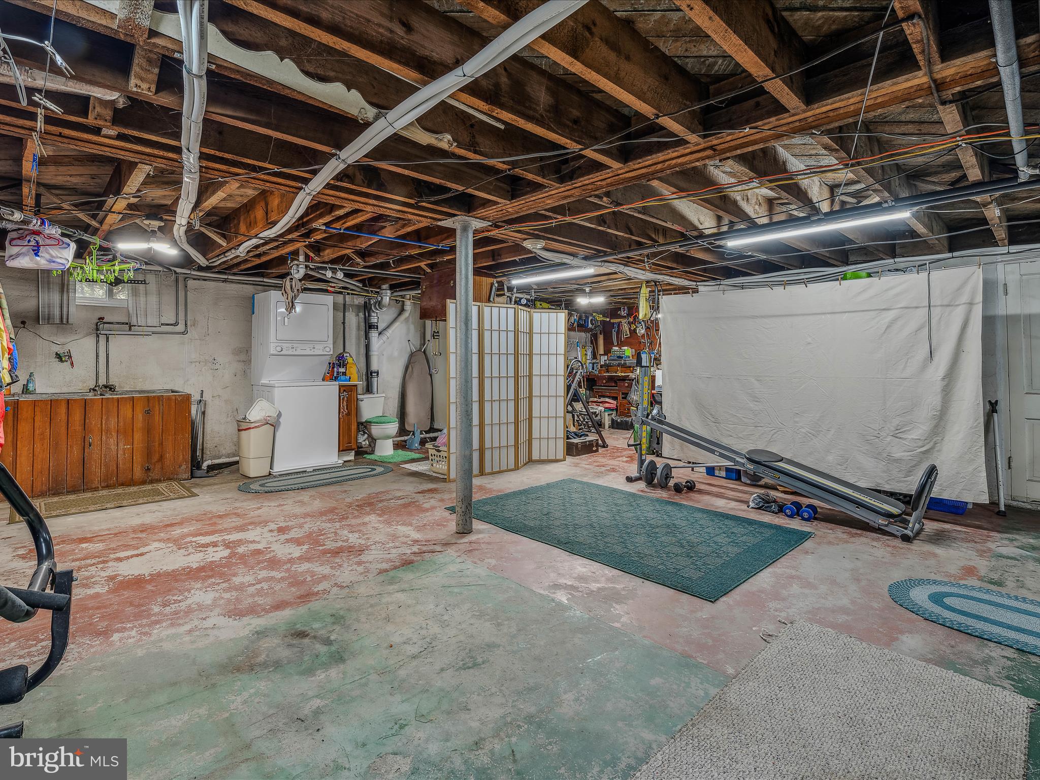 CROSFIELD - Residential