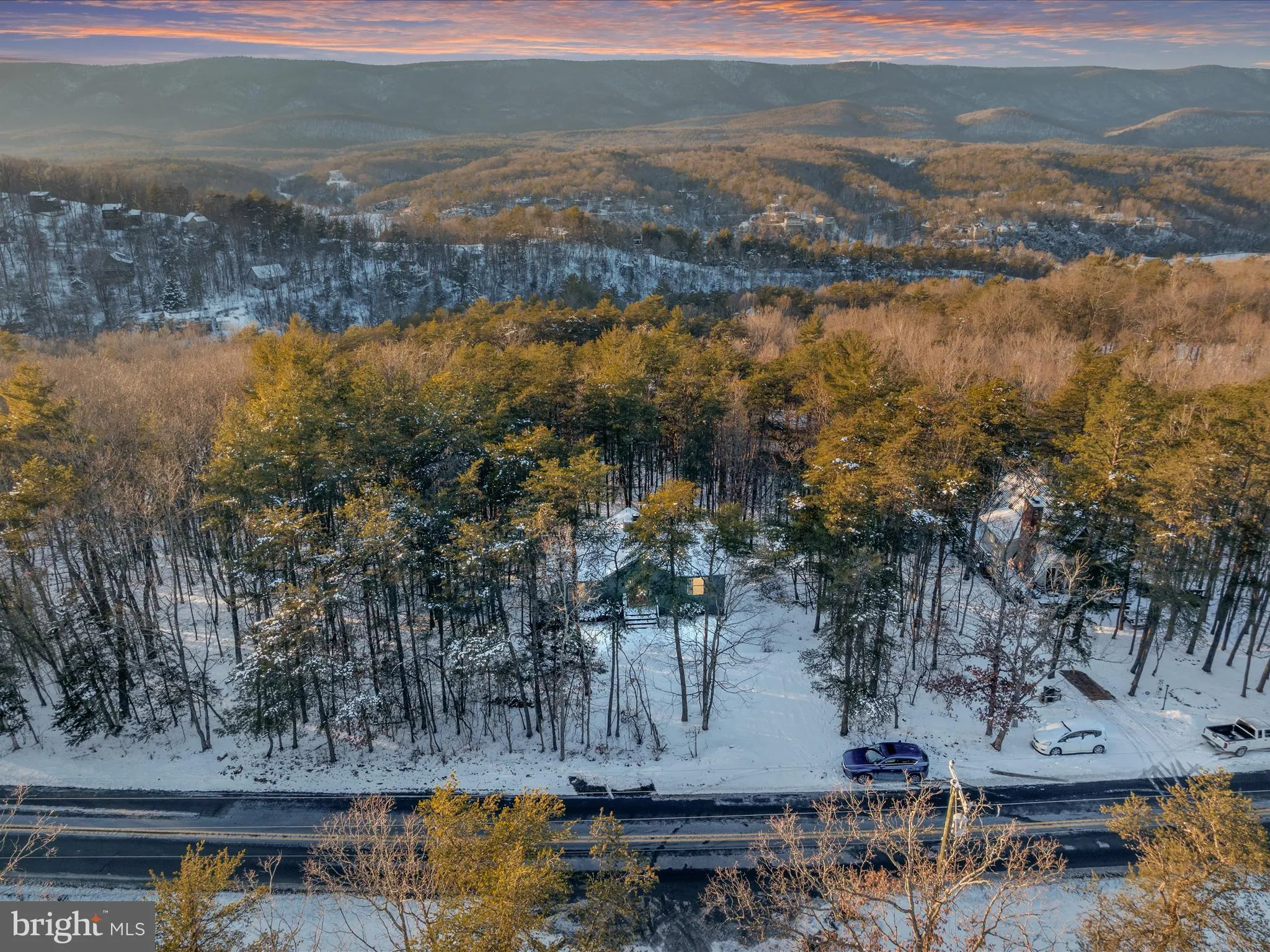 Mount Jackson, Virginia 22842, United States, 3 Bedrooms Bedrooms, ,3 BathroomsBathrooms,Residential,Active,17013