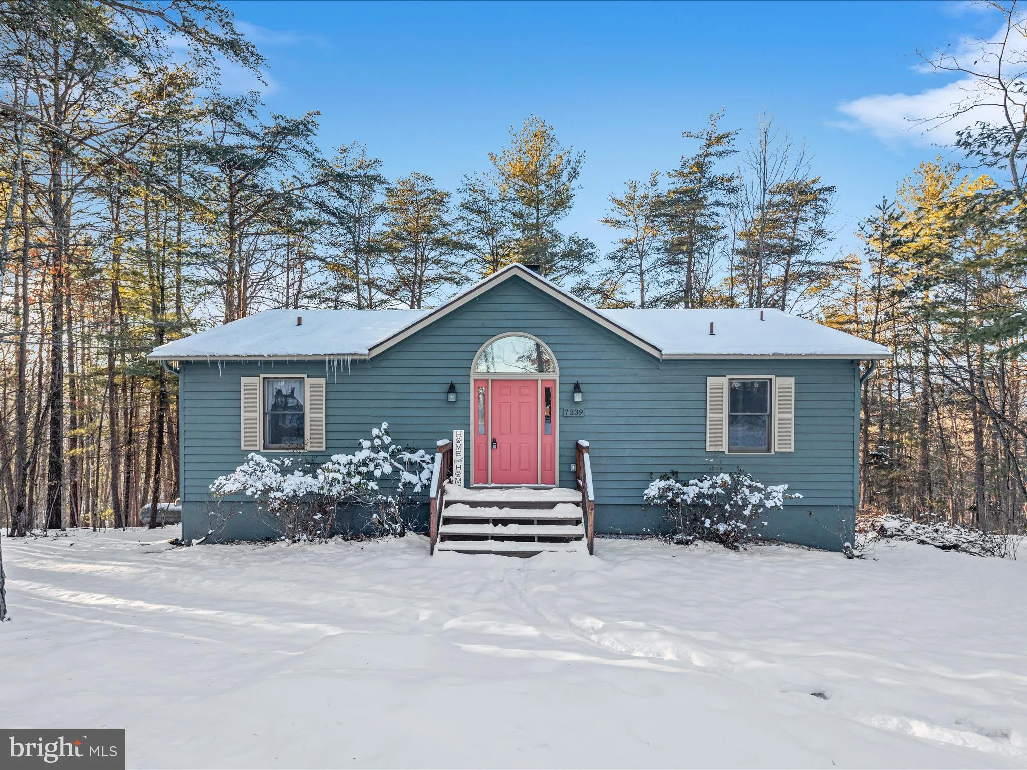 Mount Jackson, Virginia 22842, United States, 3 Bedrooms Bedrooms, ,3 BathroomsBathrooms,Residential,Active,17013