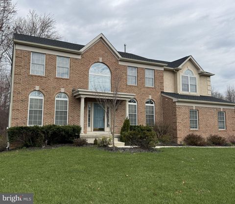 Photo of 3 Sunflower Circle, BURLINGTON, NJ 08016 (MLS # NJBL2108466)