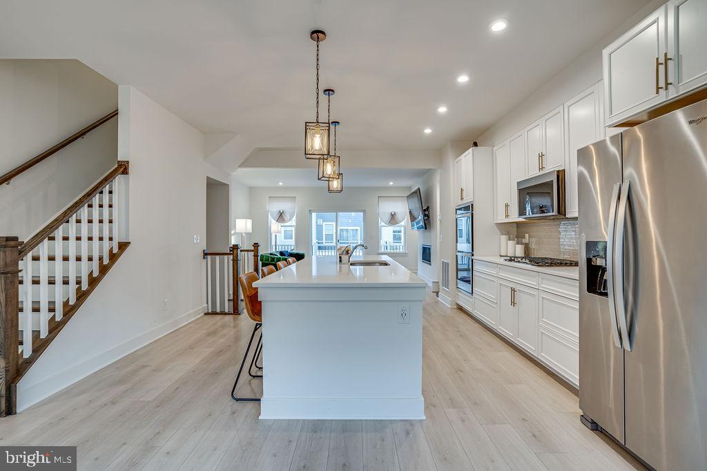 POTOMAC SHORES - Residential Lease